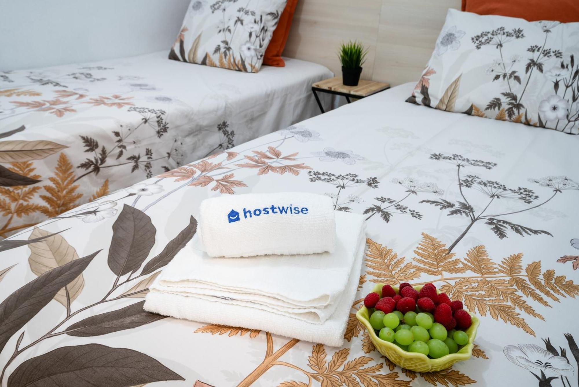 Host Wise - Large Flat W Terrace - Ace Location At Aliados * Porto