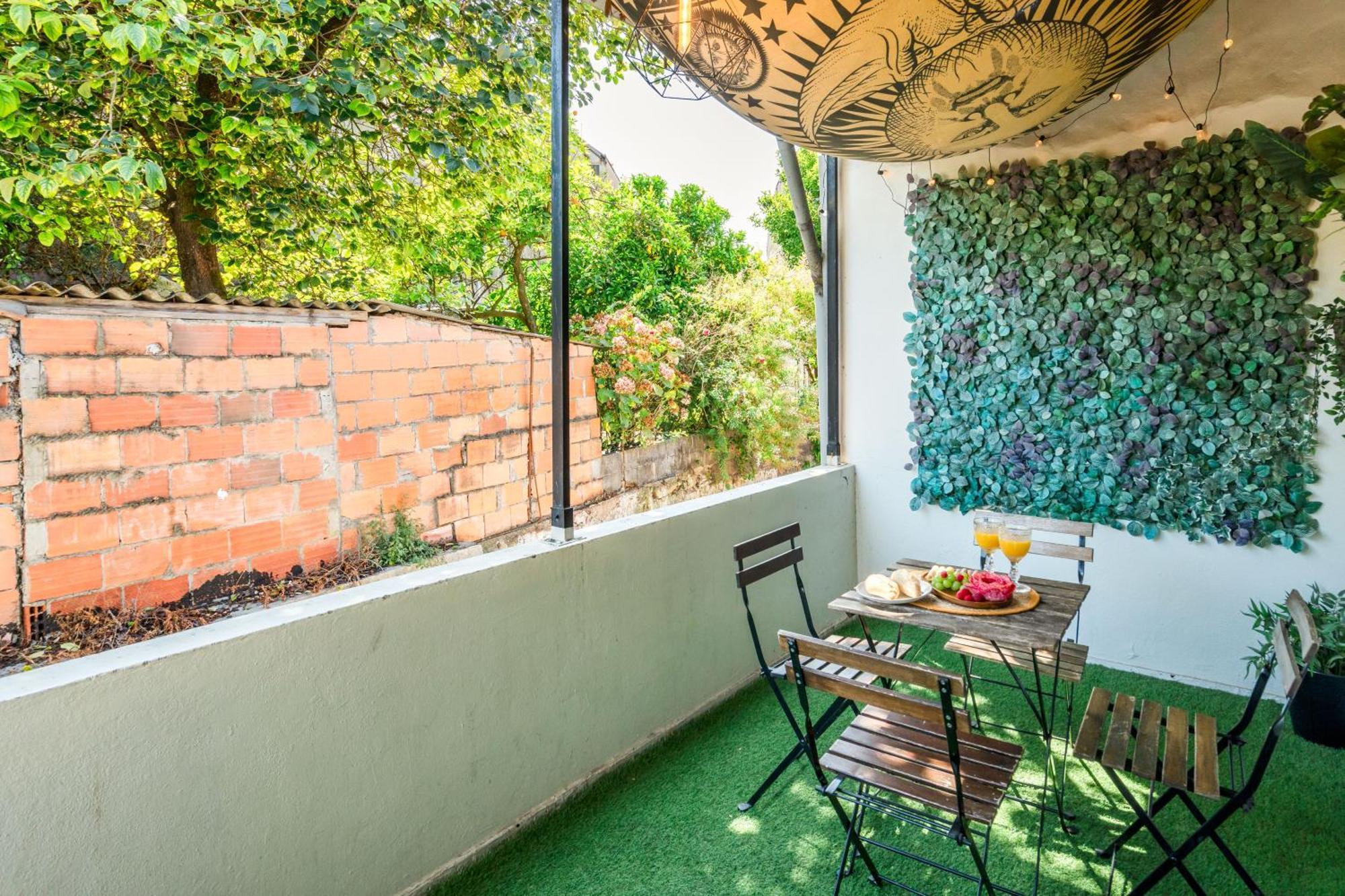 Host Wise - Large Flat W Terrace - Ace Location At Aliados * Porto