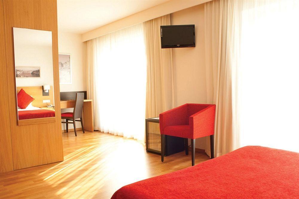 Cristal 4* Porto