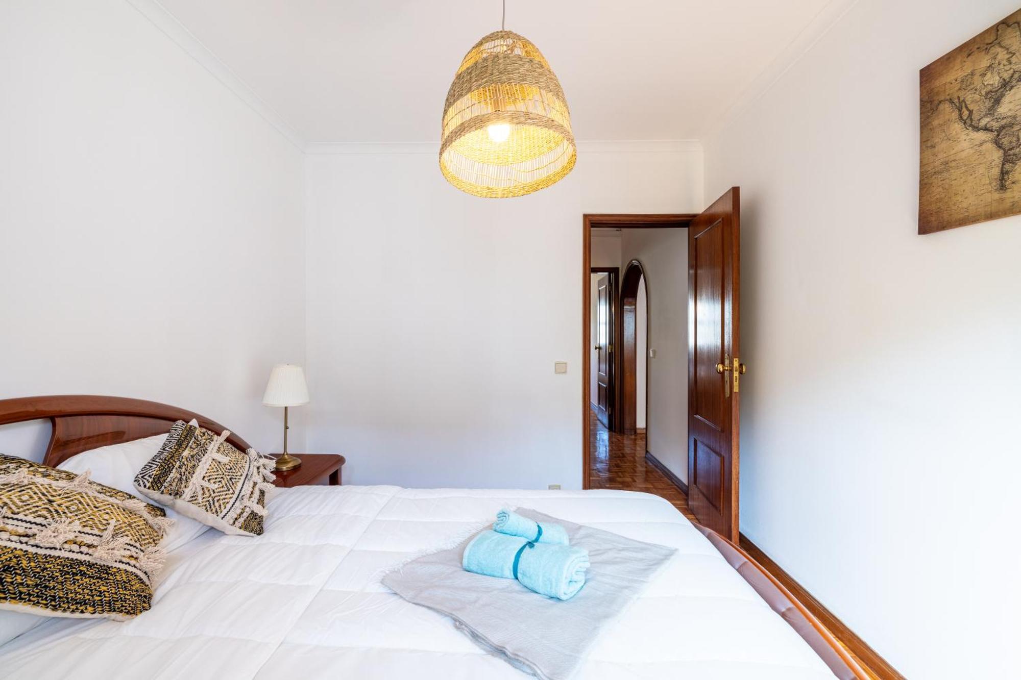 Appartement Boavista Premium With Ac, Terrace- Parking ,supermarket And Metro T3 Porto
