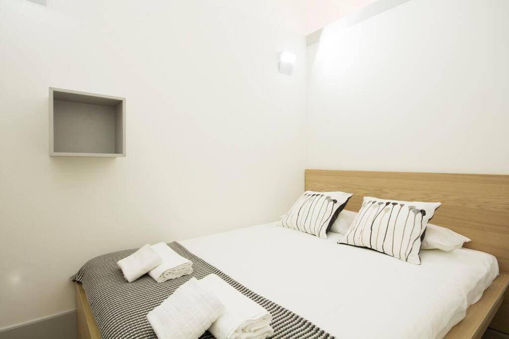 Ohh - Santo Ildefonso Flat *