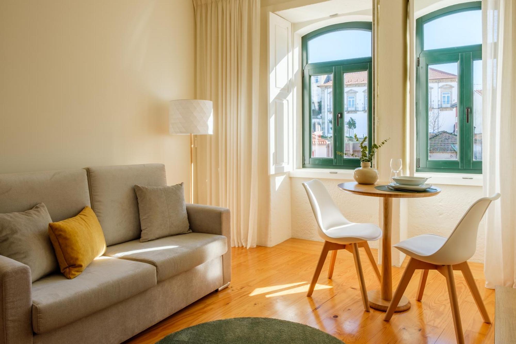 Agapestay Apartment *