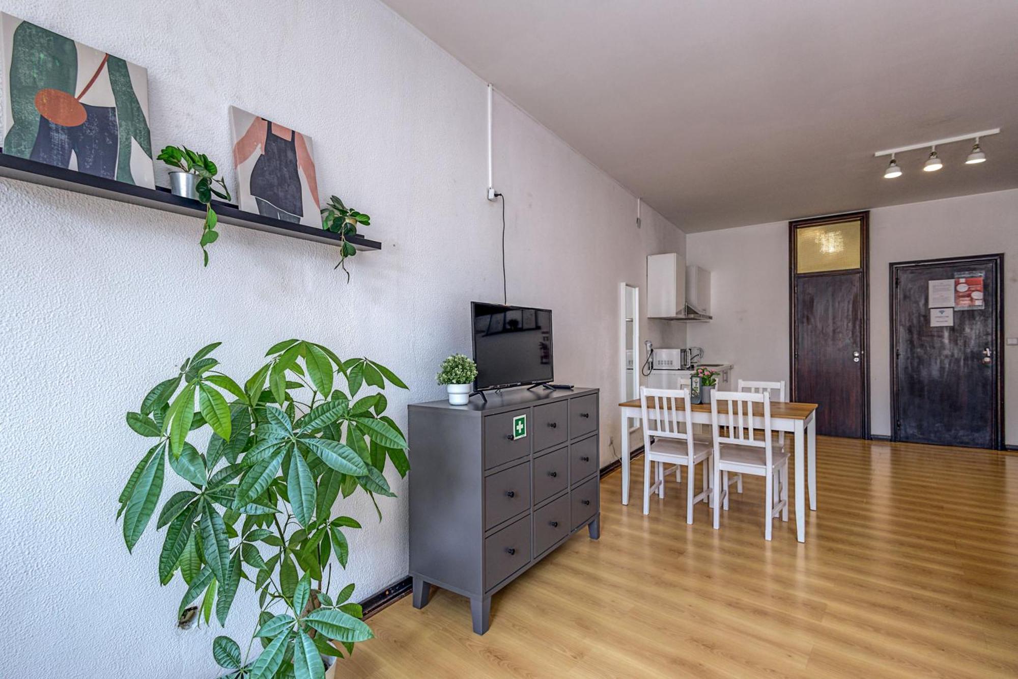 Travel & Live Aliados Apartment Porto