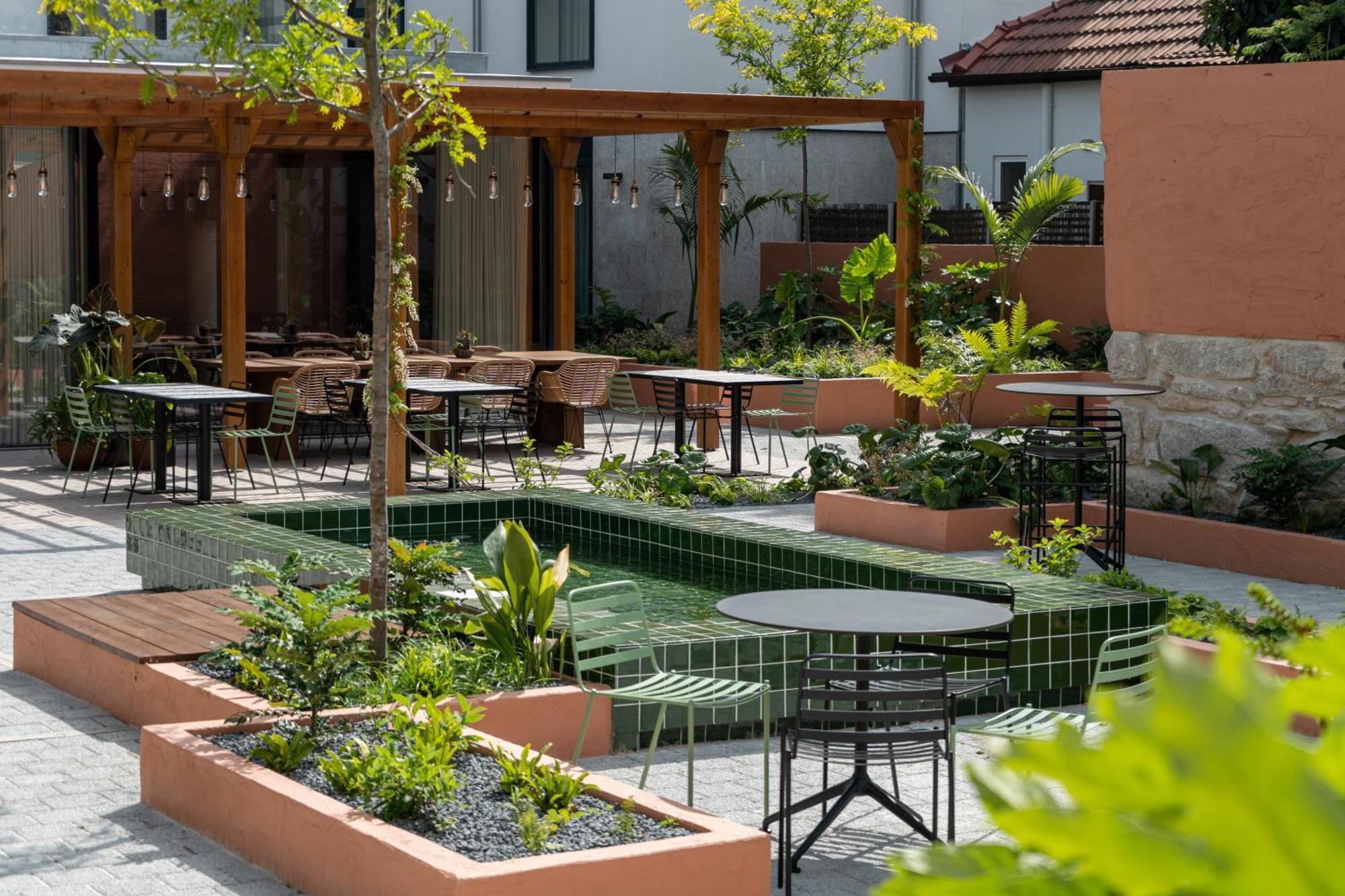 The Editory Garden Porto