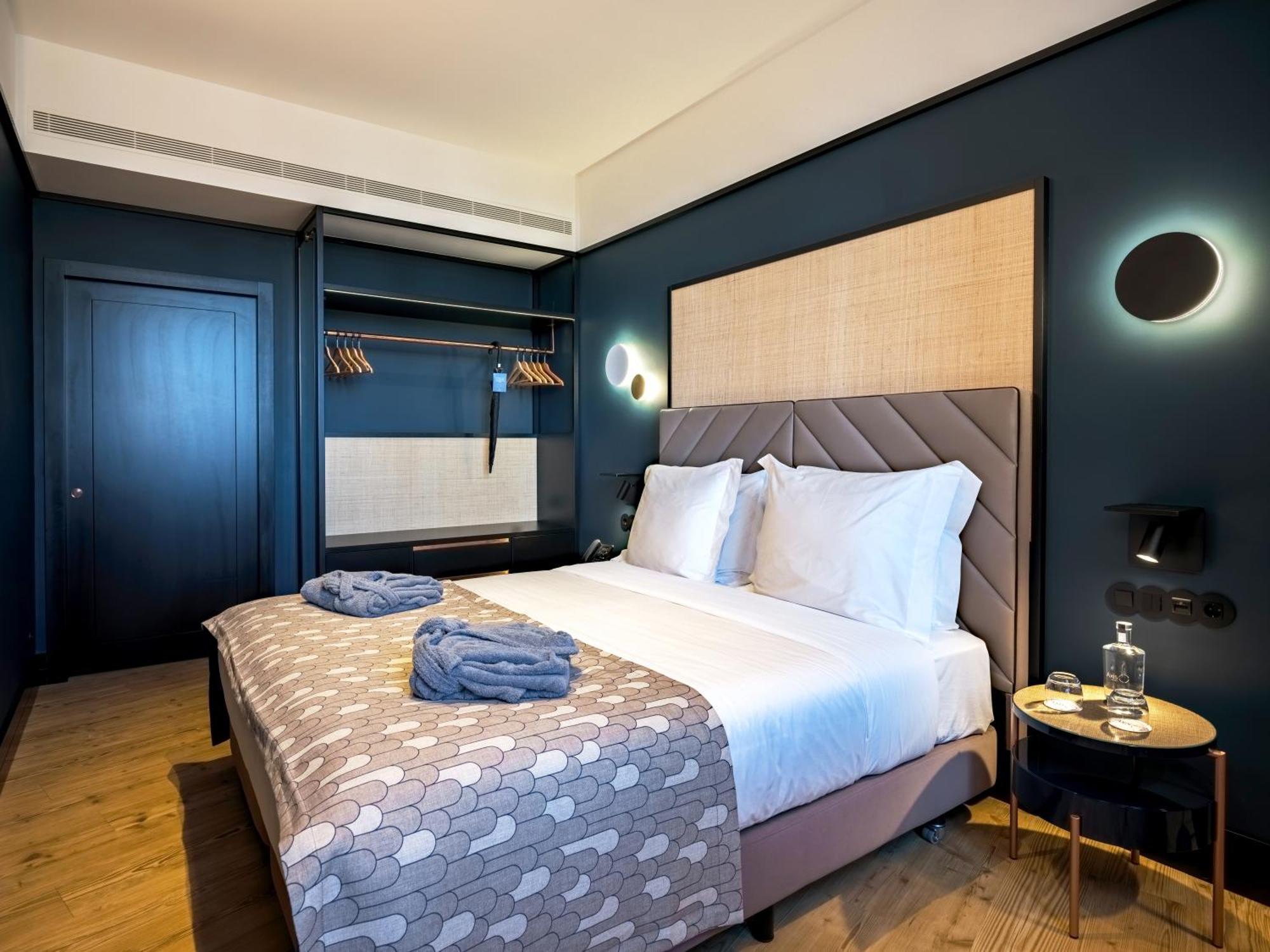 Axis Club Aliados Hotel 4*