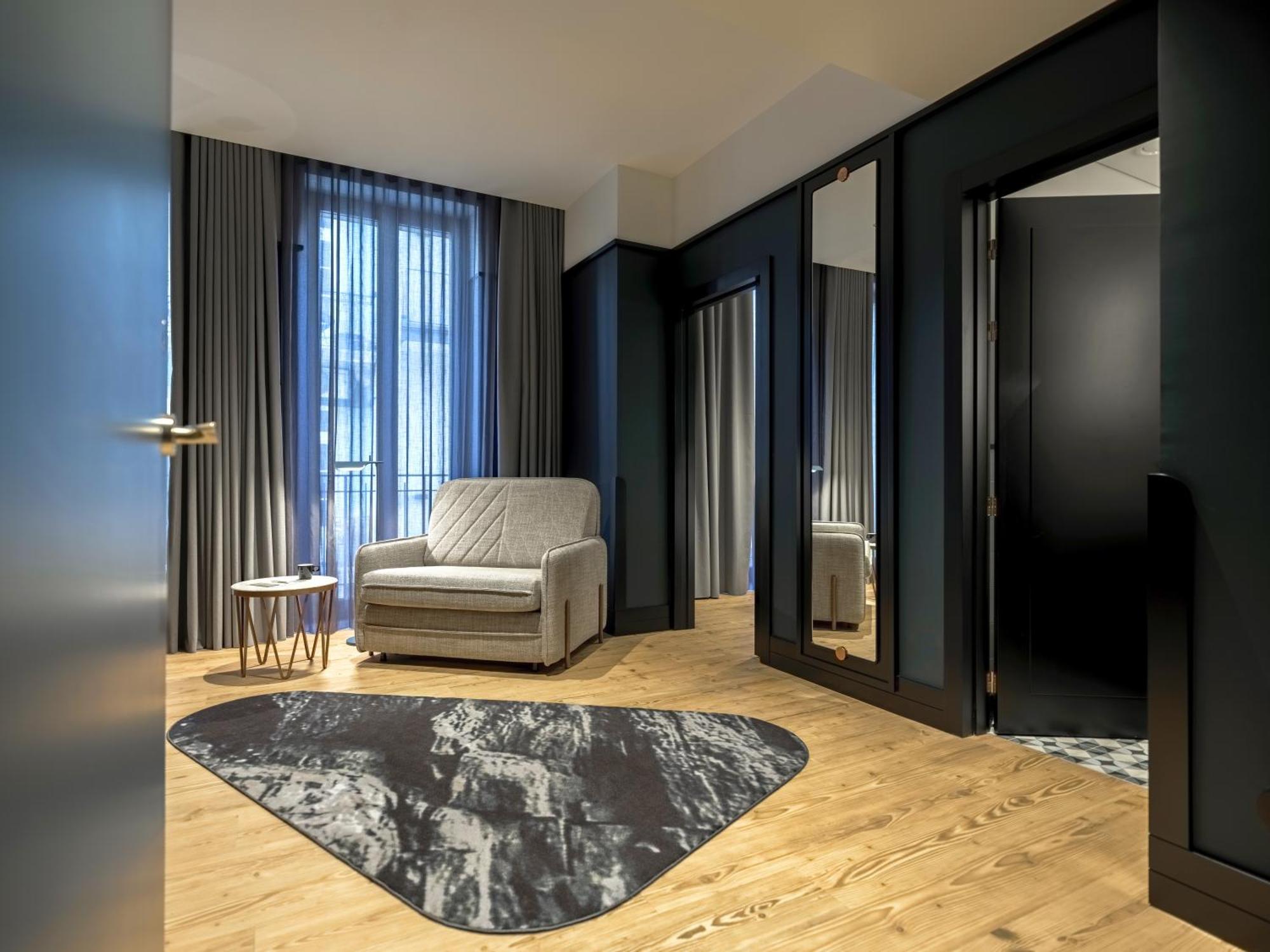 Hotel Axis Club Aliados