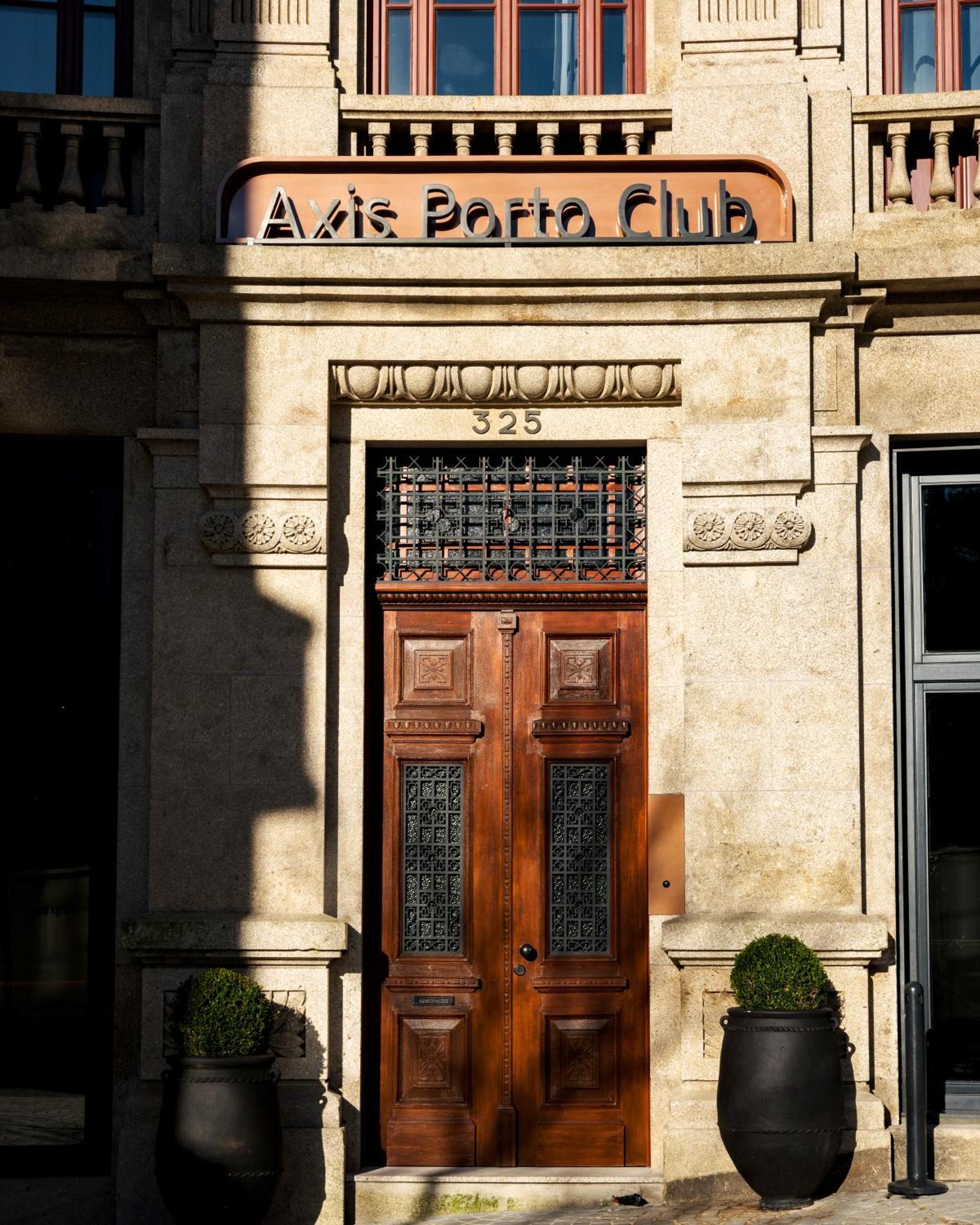 Axis Club Aliados