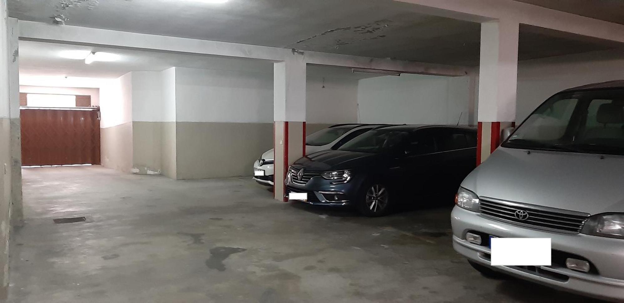 Pretty Flat With Terrace, Air Cond, Free Parking, By With Lda Apartment