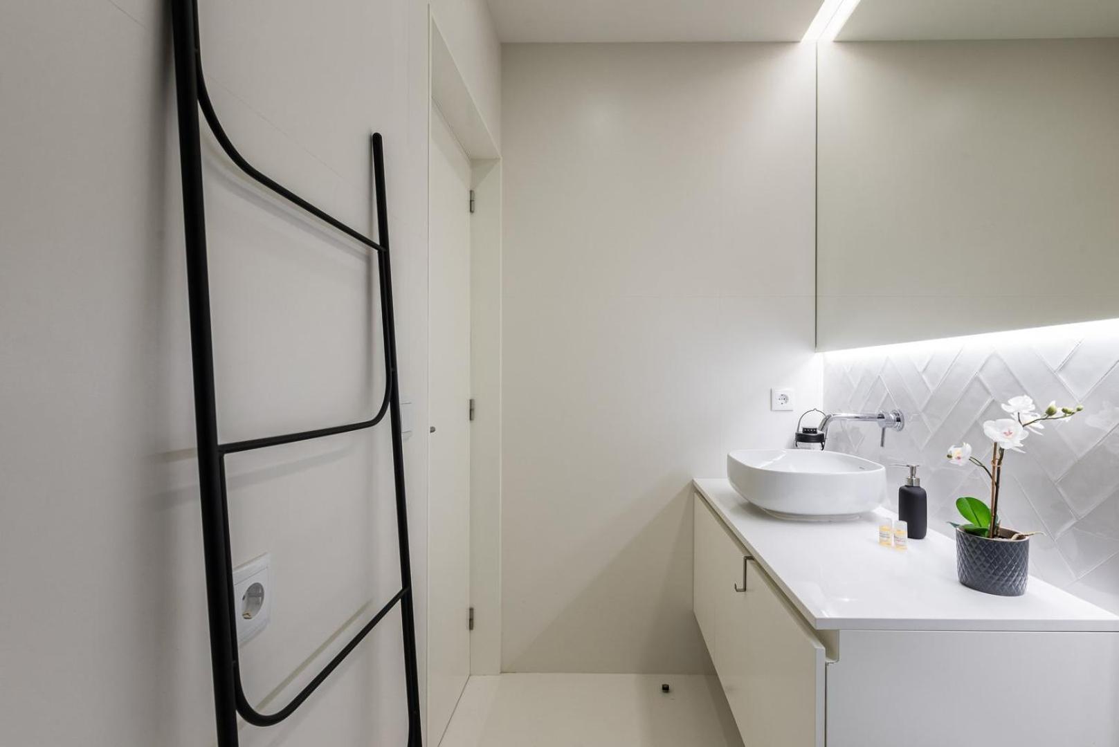 Guestready - Three Mirrors *