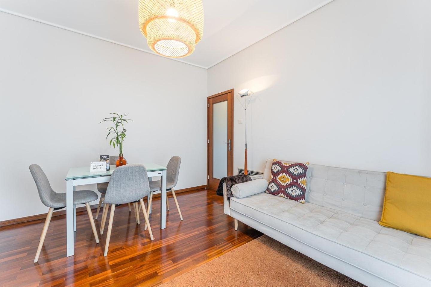 Guestready - Warwick Avenue In Lapa *