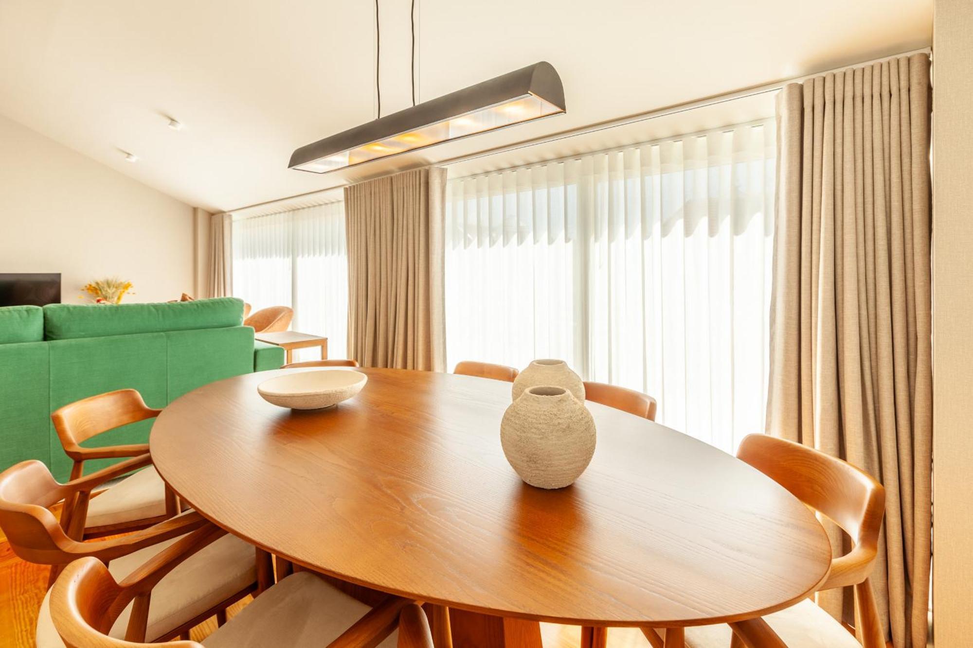 Savvy Apartment *