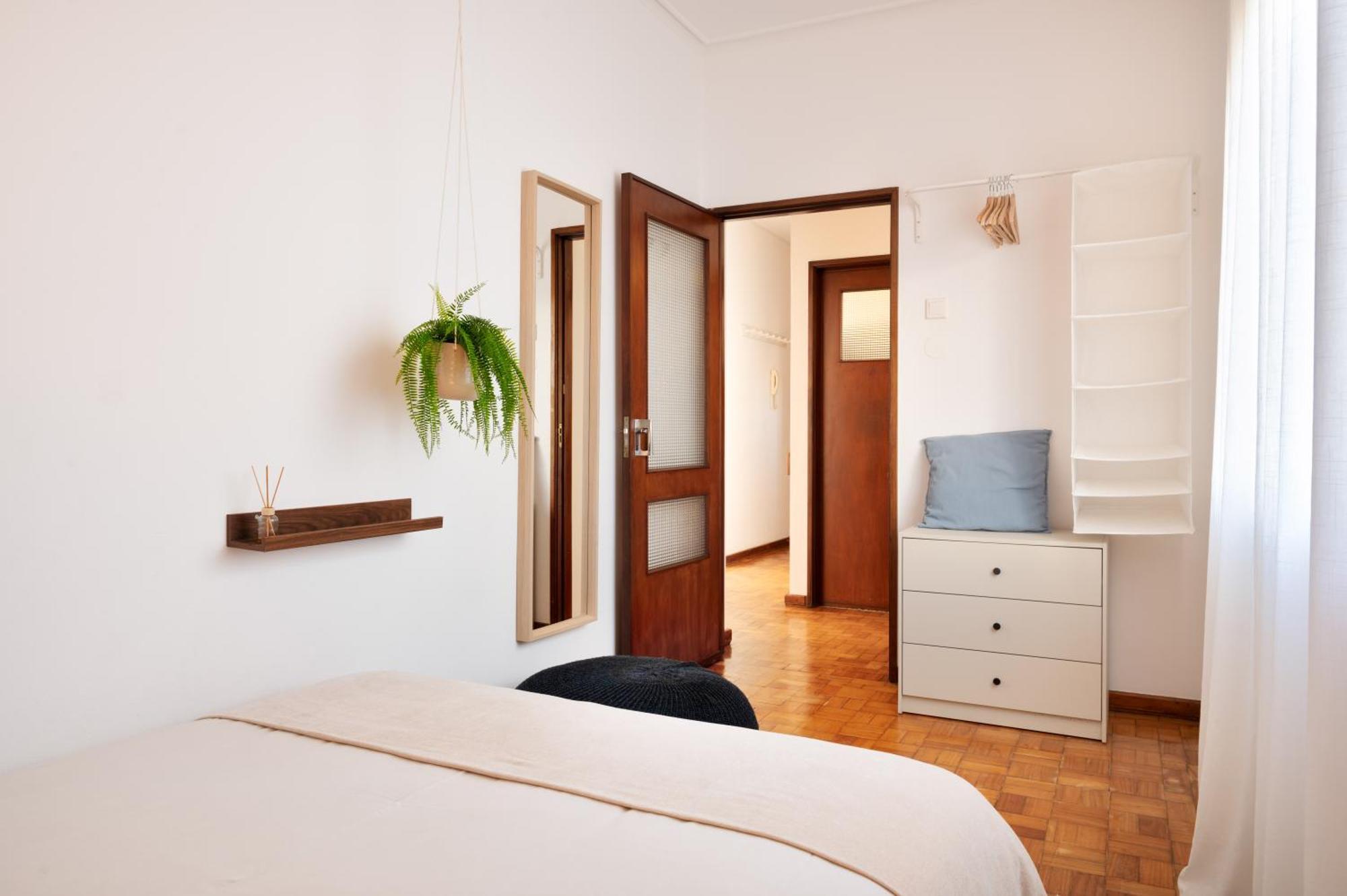Praça Da República - 2 Bedroom 3rd Floor Flat *
