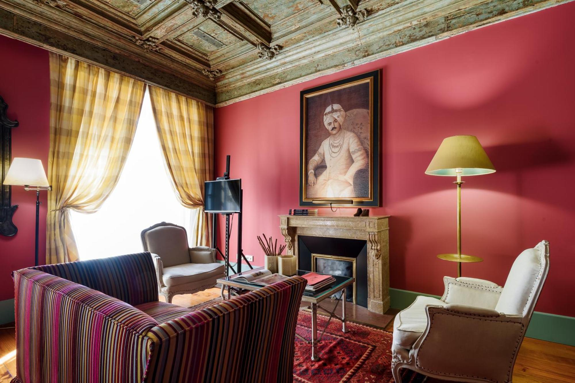 M Maison Particuliere Guest house 4*