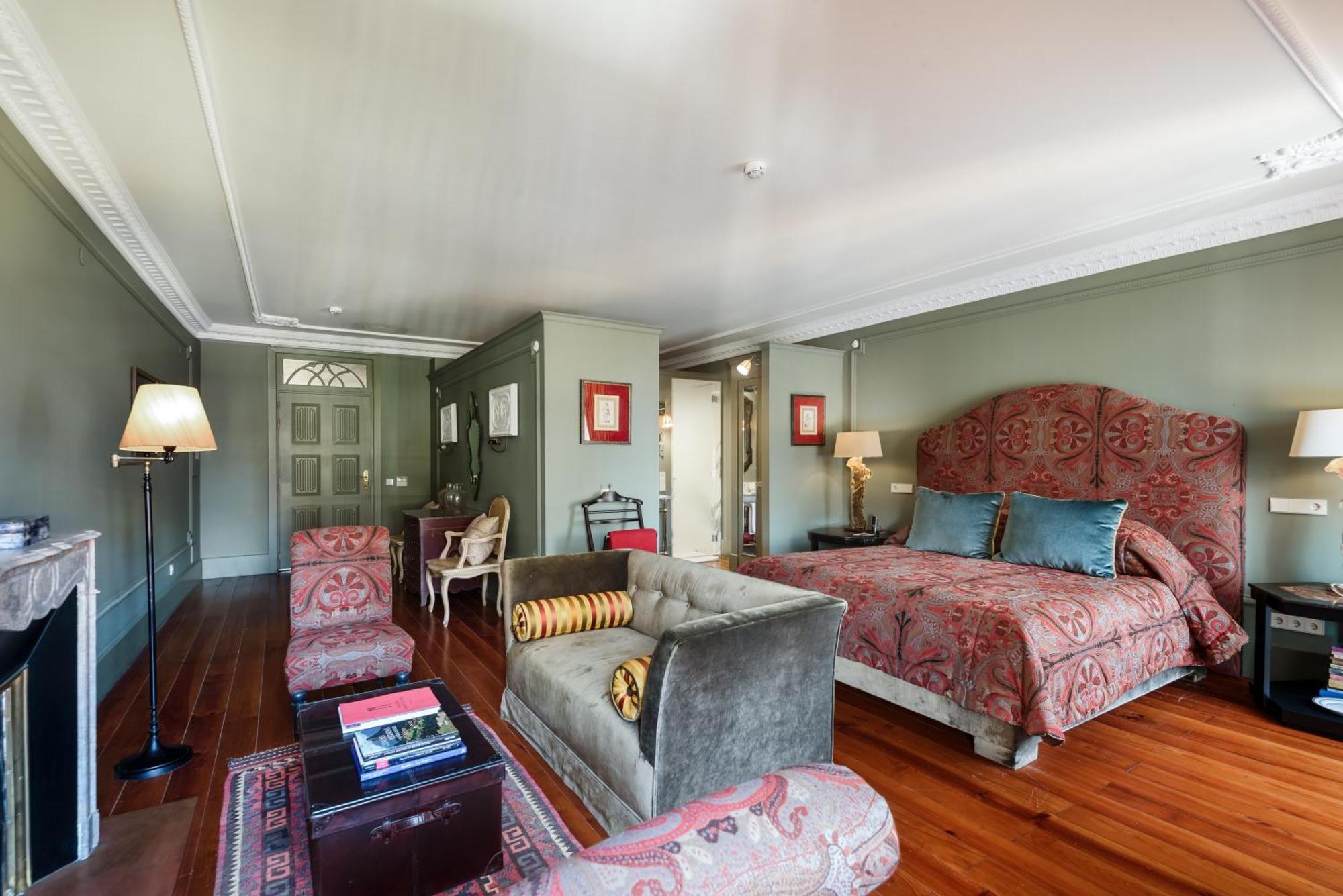M Maison Particuliere Guest house 4*