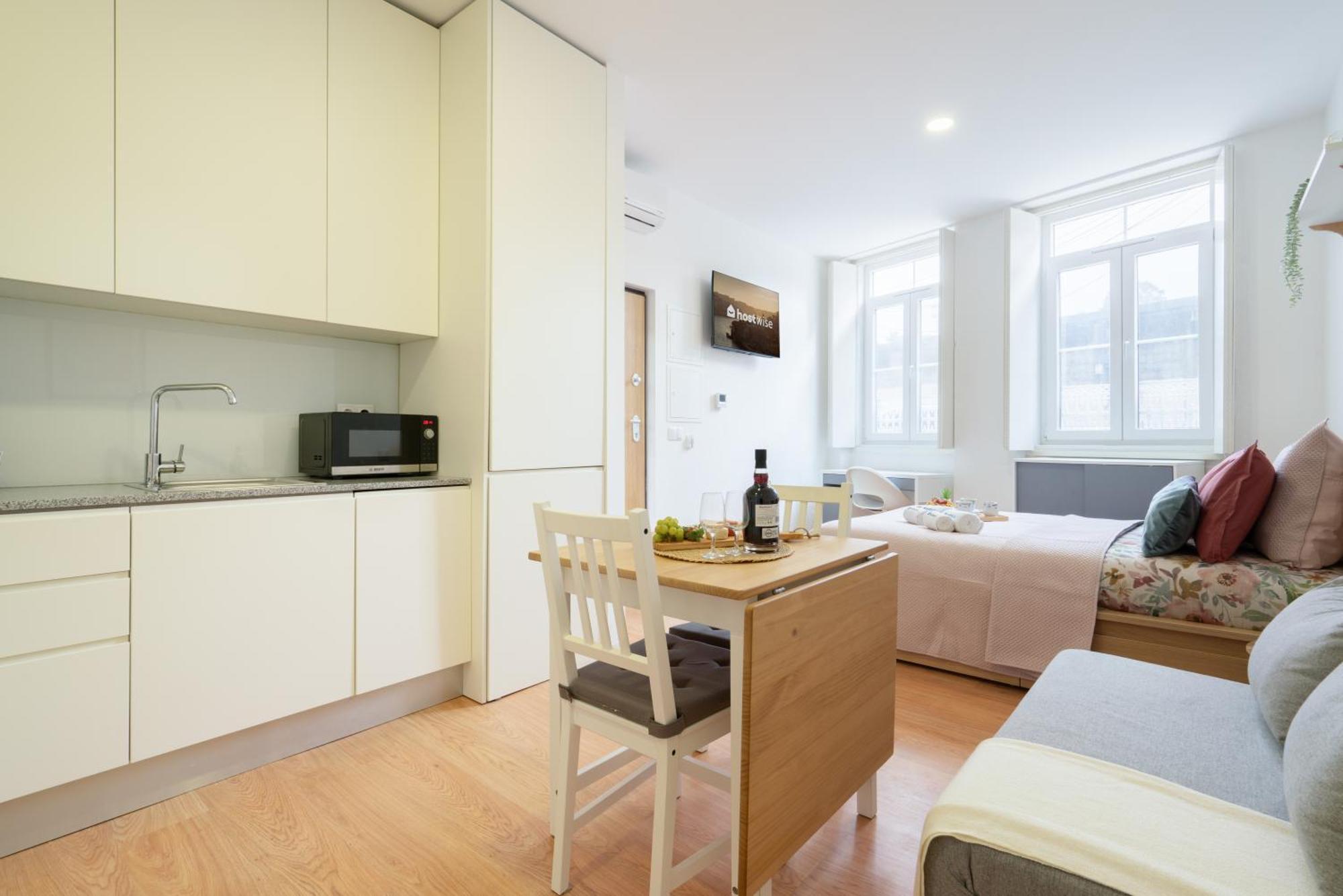 Host Wise - Santa Catarina Cosy Downtown Apartment Porto