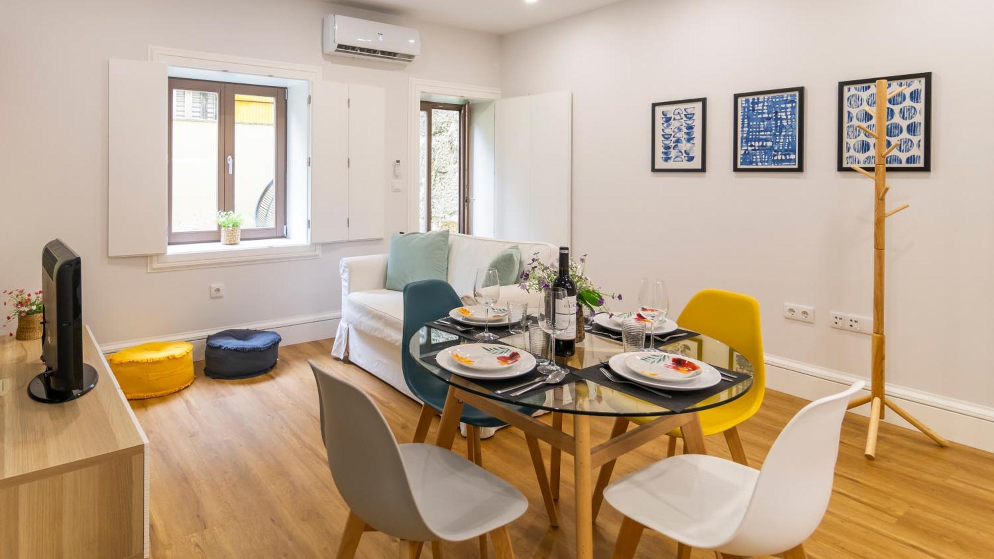 River Flat W/ Patio By Lovelystay Apartment Porto