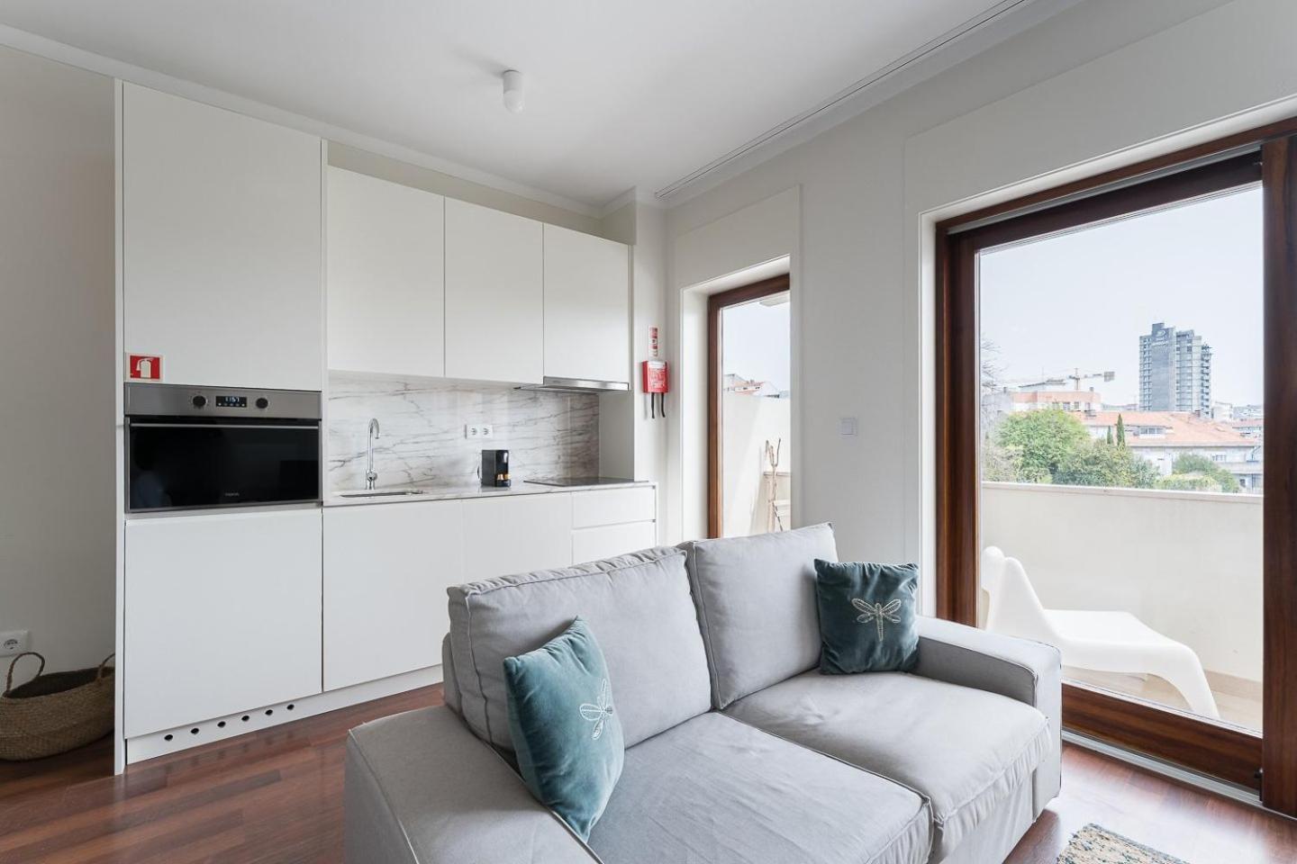Apartamento Guestready - Almada 516