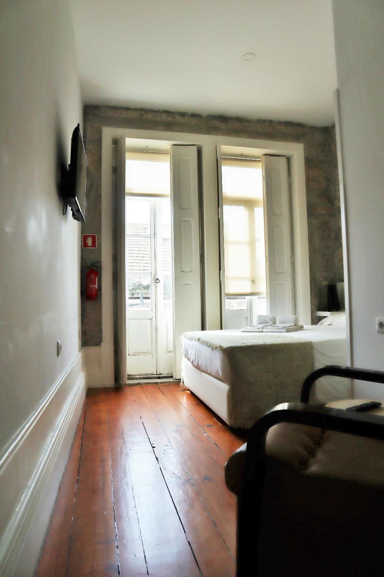 Zd Moreira Flats E By Portoproperties4you *