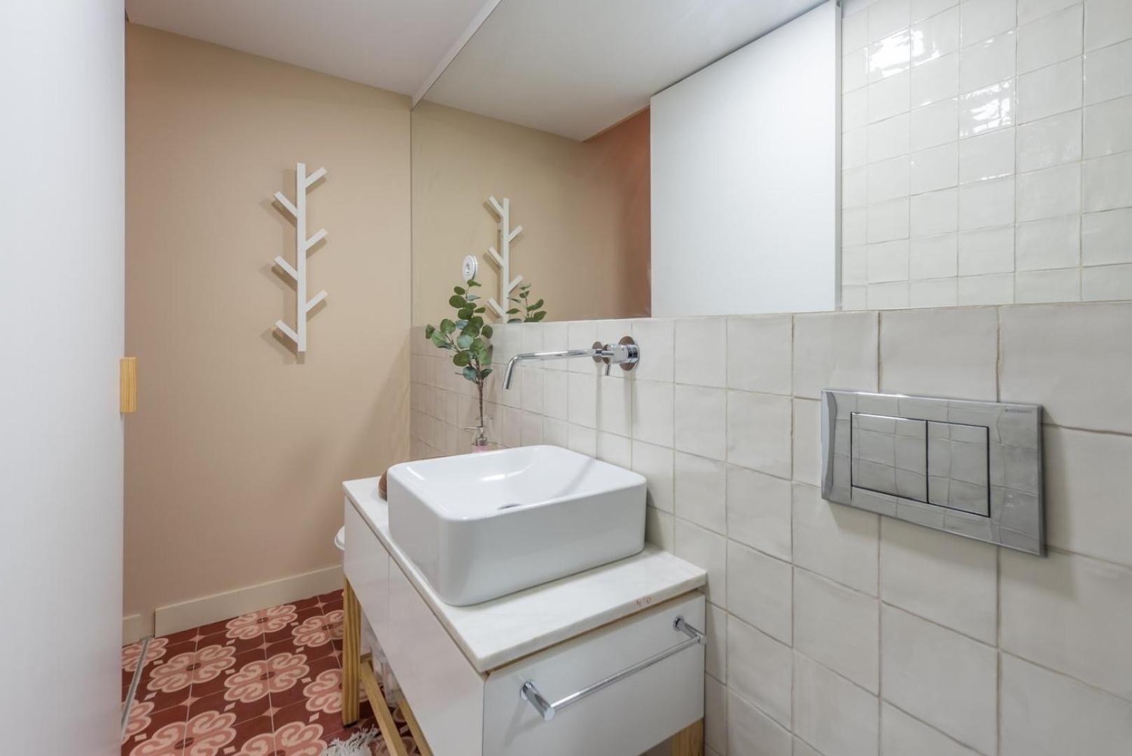 Guestready - Lofted Getaway In Downtown Apartment Porto