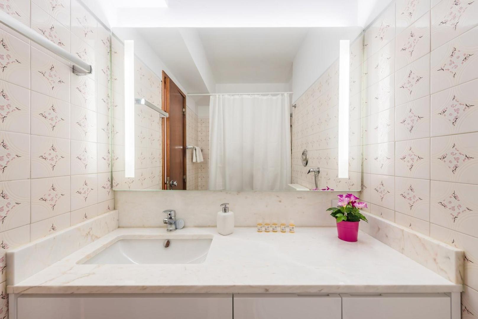 Apartment Guestready - Eclectic Haven In The Heart Of