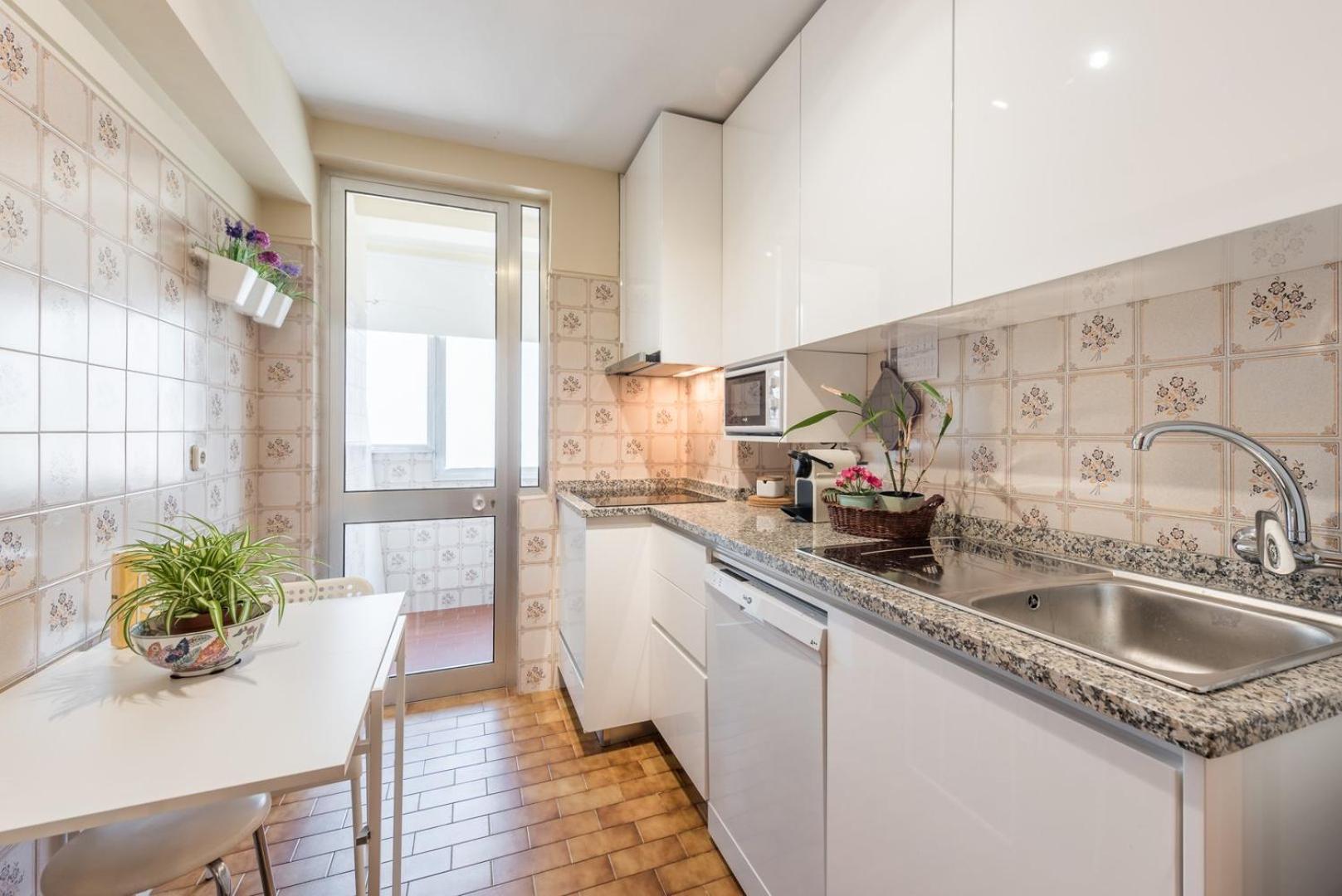Guestready - Eclectic Haven In The Heart Of Apartment Porto