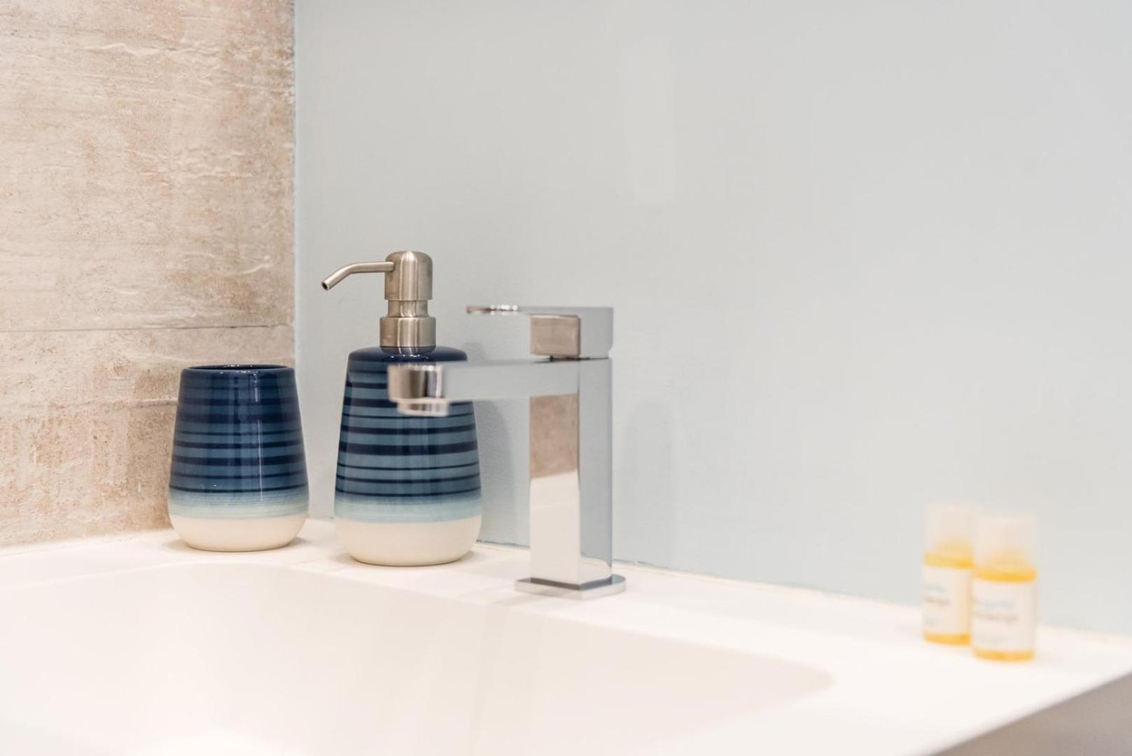 Guestready - Chic Retreat In The Heart Of Apartment *