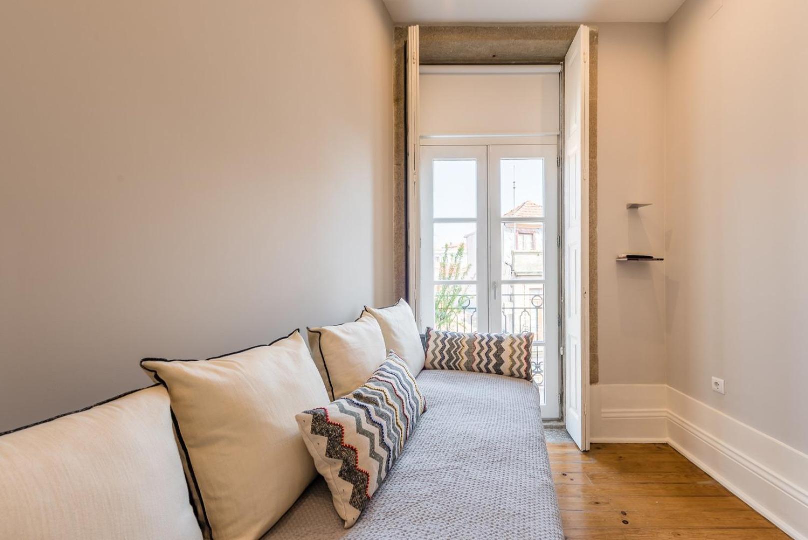 Apartment Guestready - Chic Retreat In The Heart Of
