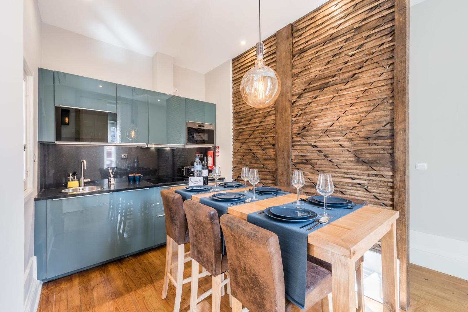 Guestready - Chic Retreat In The Heart Of Apartment Porto