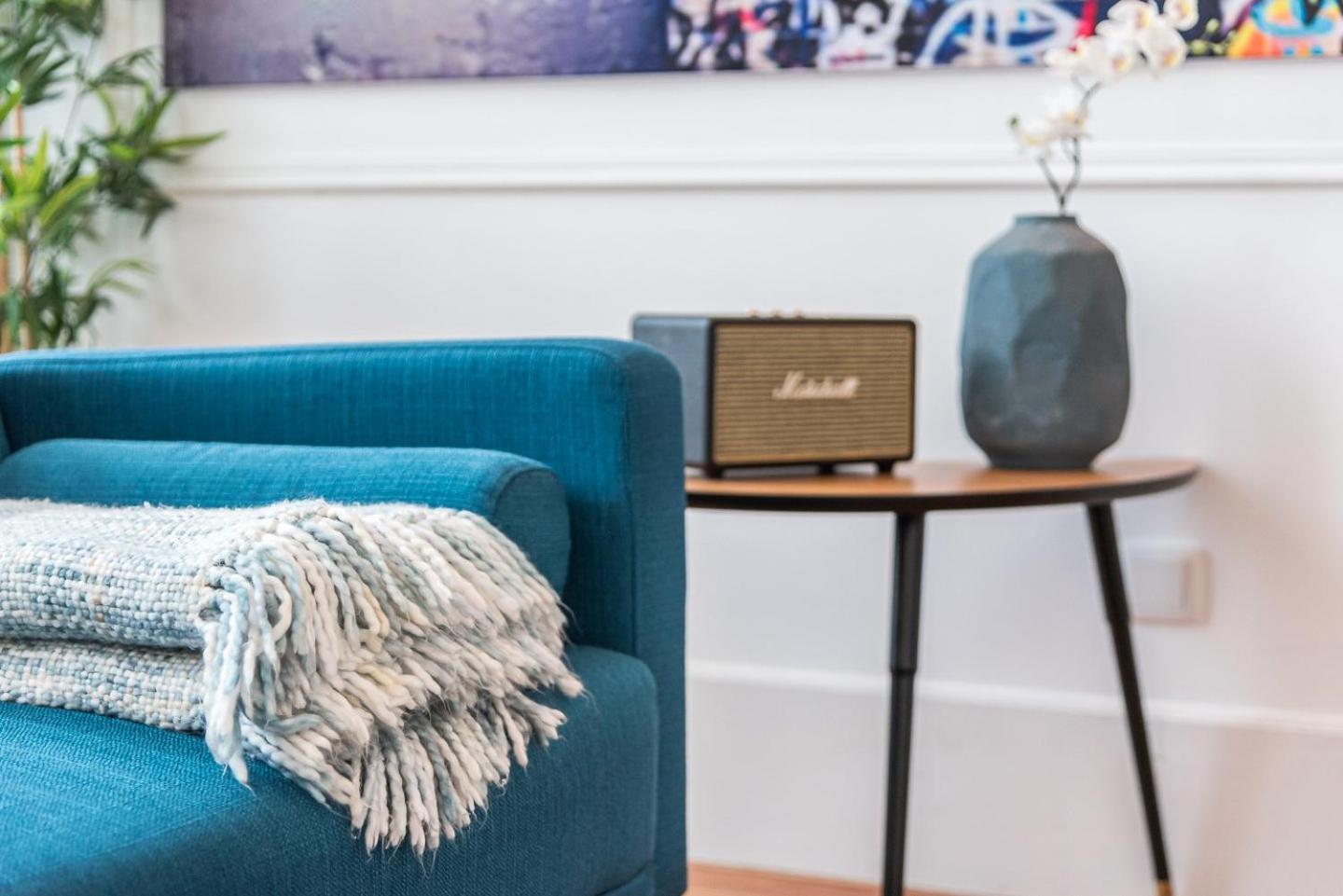 Guestready - High-ceiling Urban Retreat In Guest house Porto