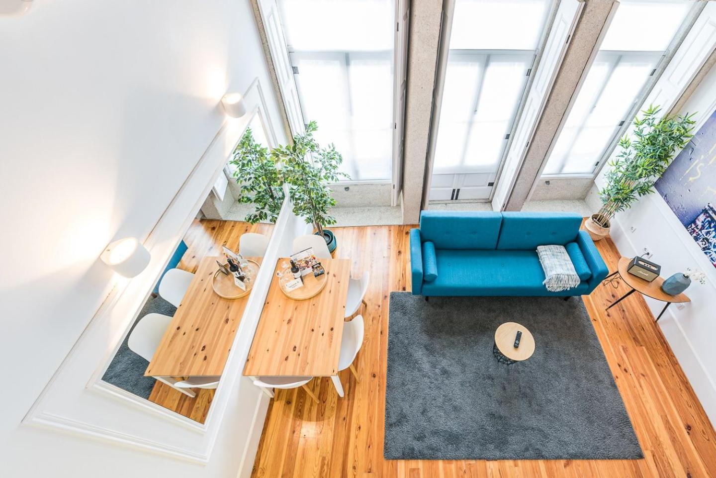 Guestready - High-ceiling Urban Retreat In Guest house