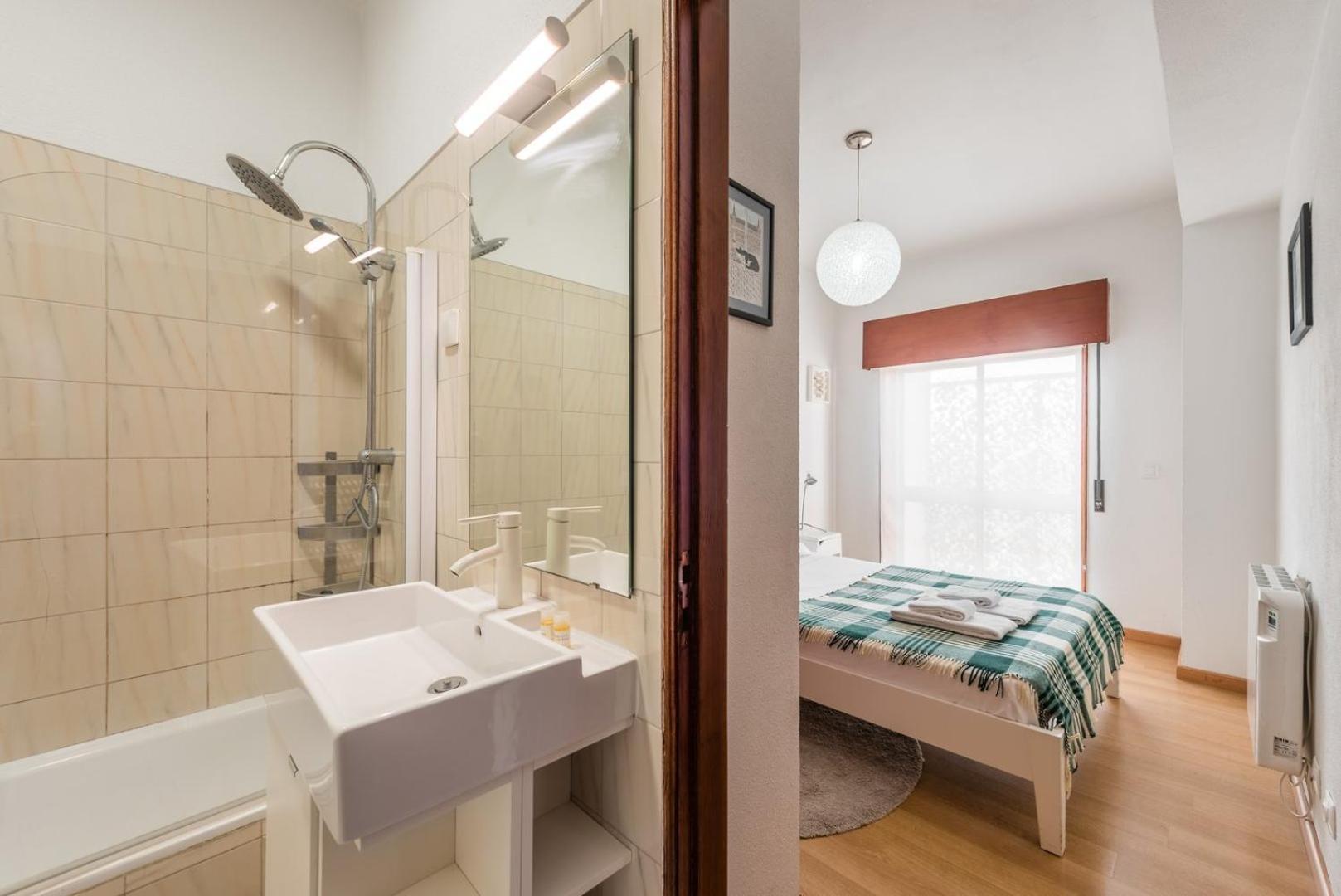 Guest house Guestready - Urban Escape With A View