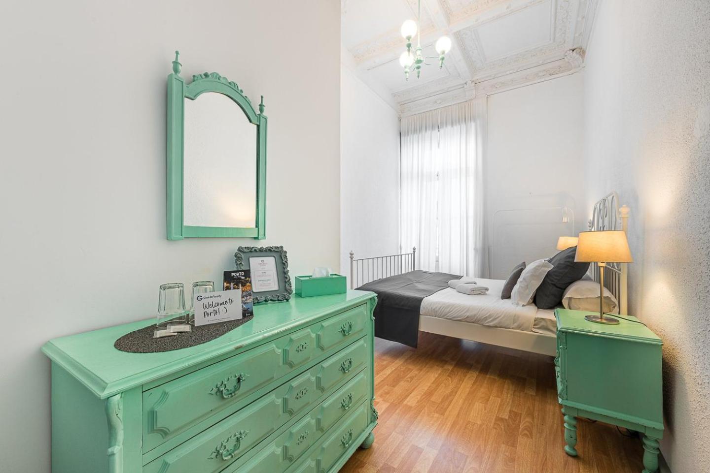 Centenary Cosy - 7 * Porto
