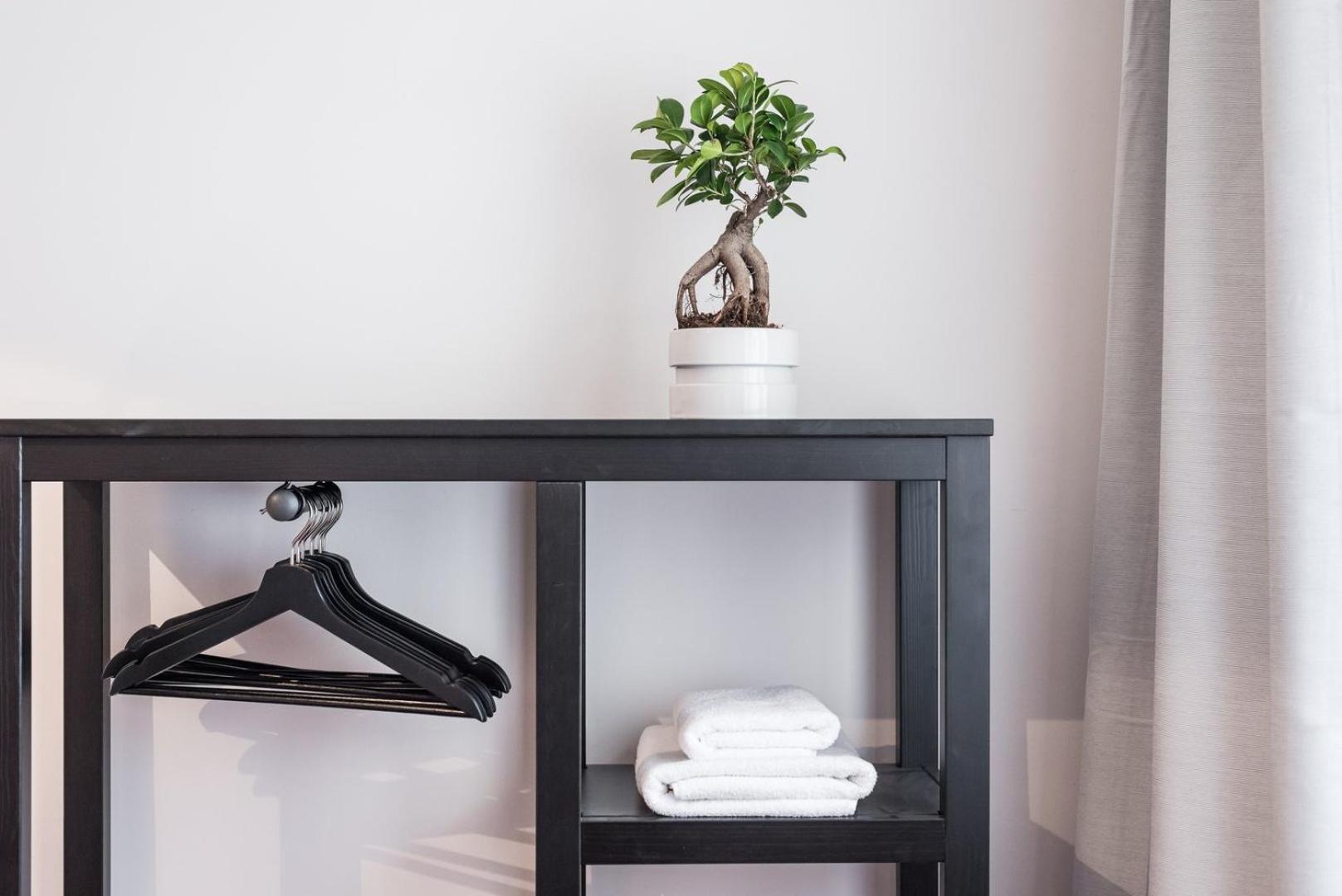 Guestready - Terracota Bureau *