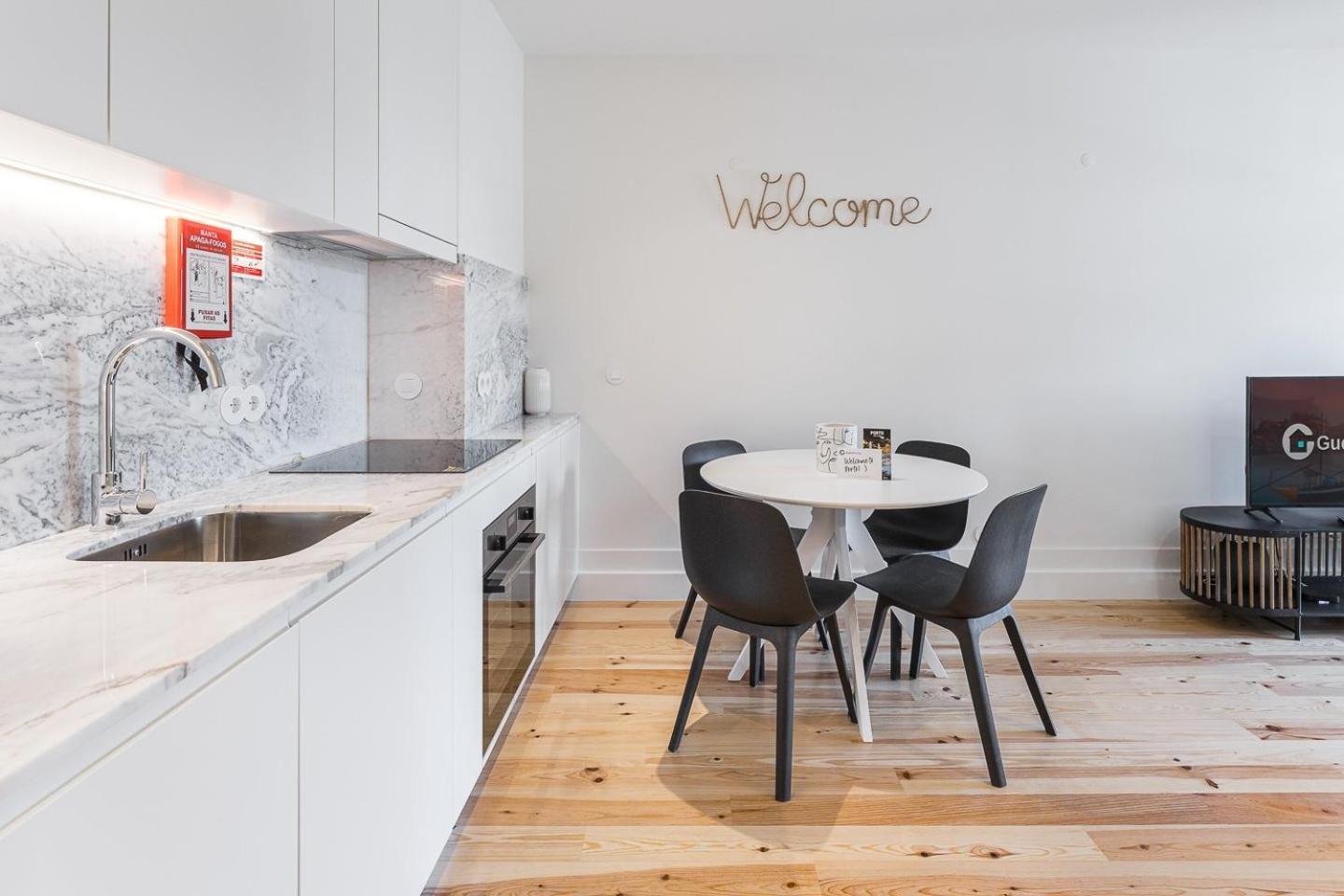 Apartment Guestready - Somebody's Story - C