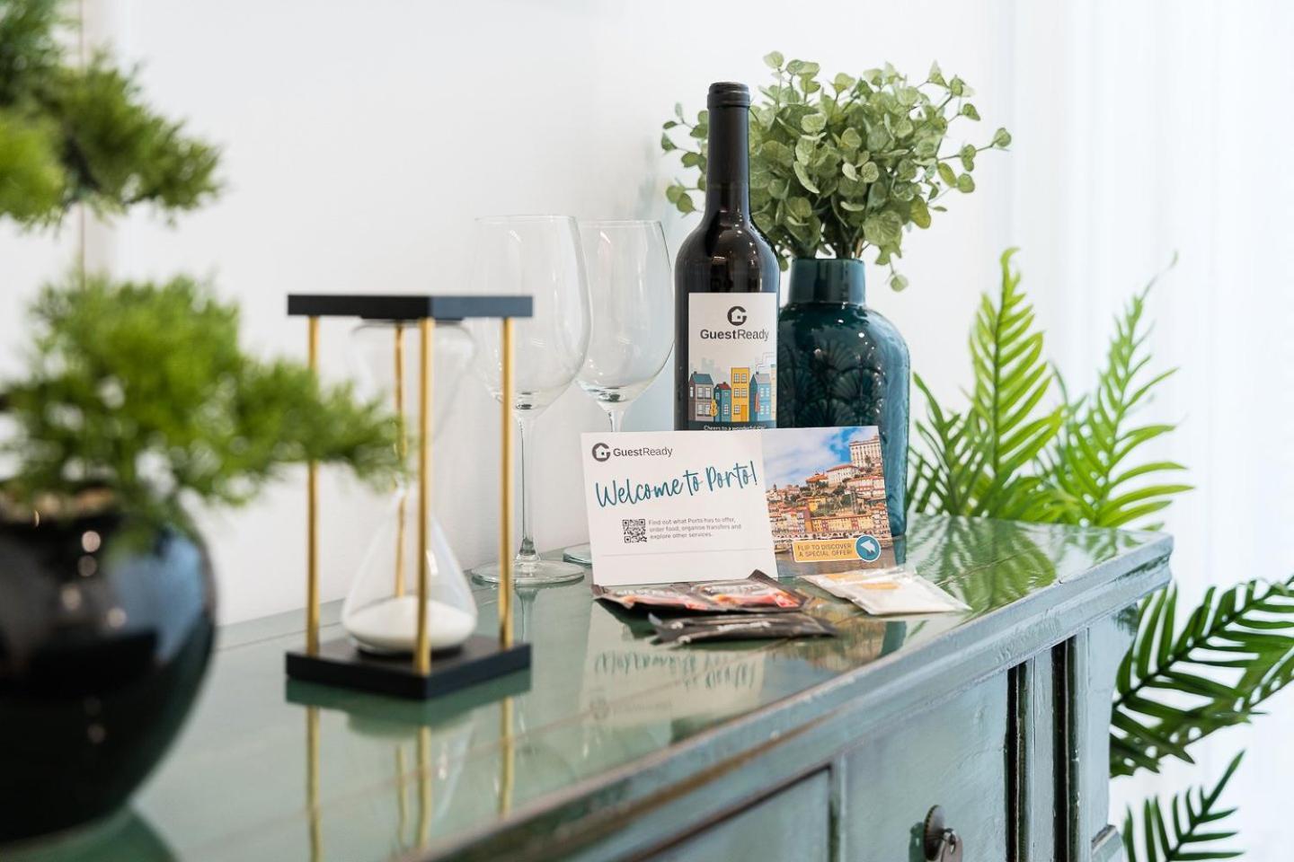 Guestready - Contemporary In Appartement Porto