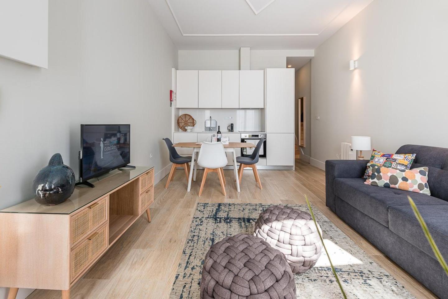 Guestready - Bonjardim Building *