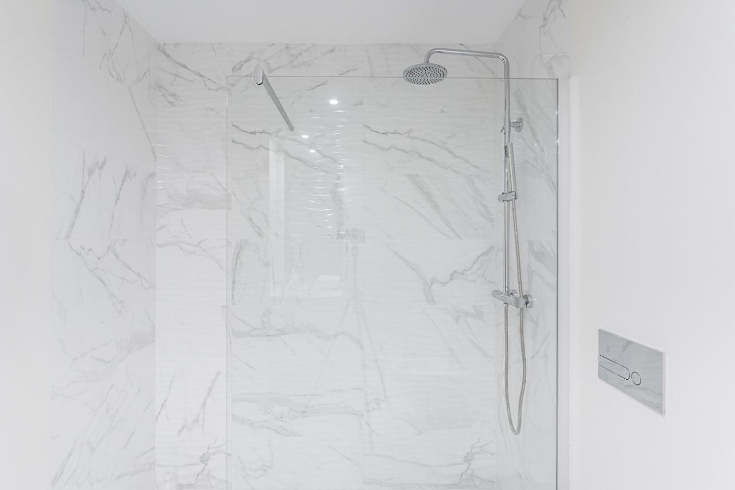 Guestready - Sleek Monochromatic In Bonfim Apartment Porto
