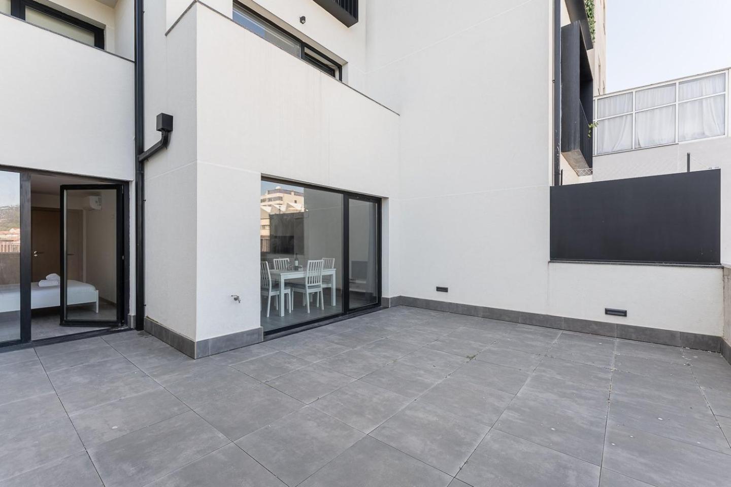Guestready - Sleek Monochromatic In Bonfim Apartment *