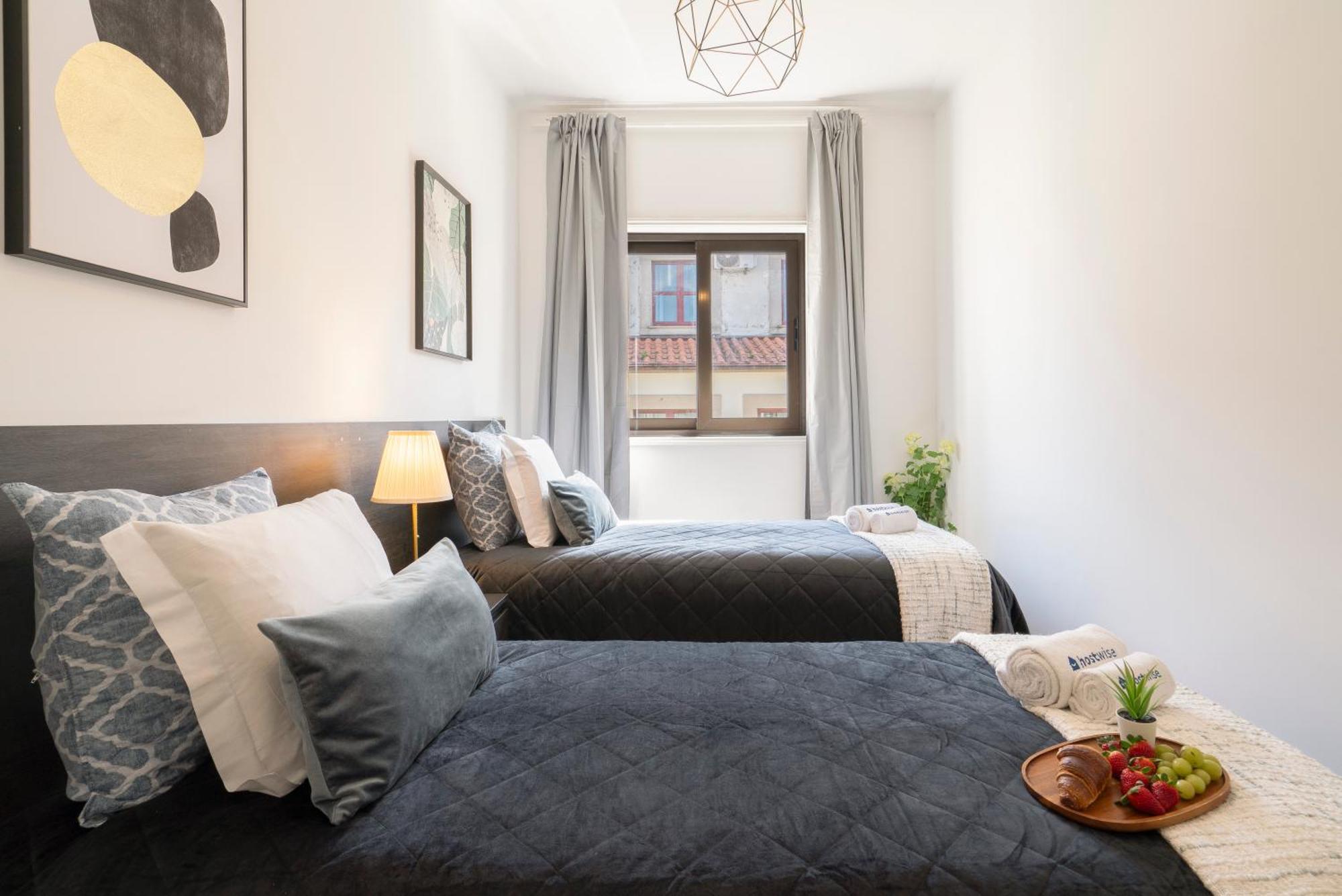 Host Wise - Comfy Minimalist Flat Apartment Porto