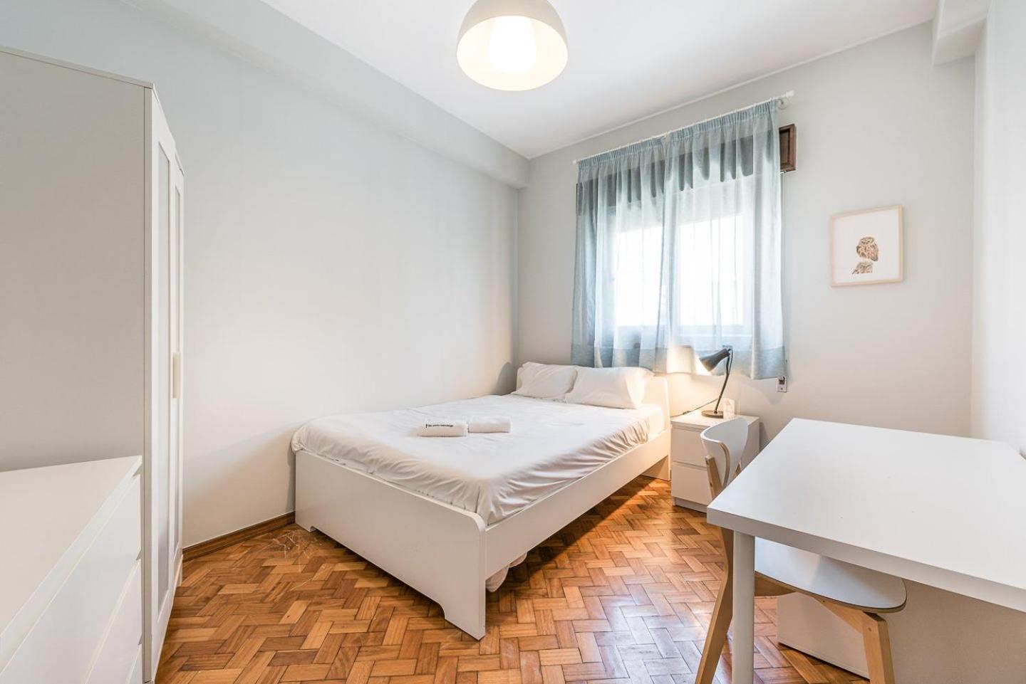 Guestready - Spacious In City Centre Apartment *