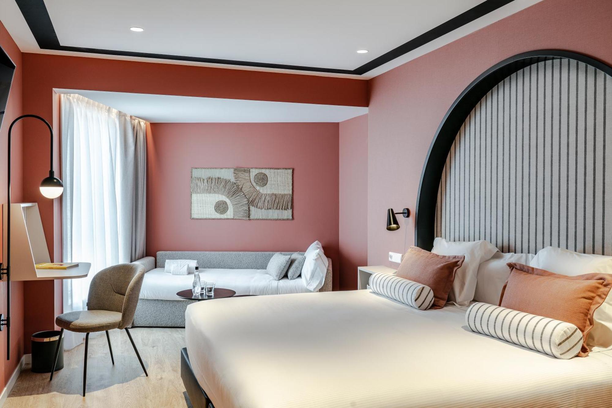 Vincci Bonjardim Hotel 4*