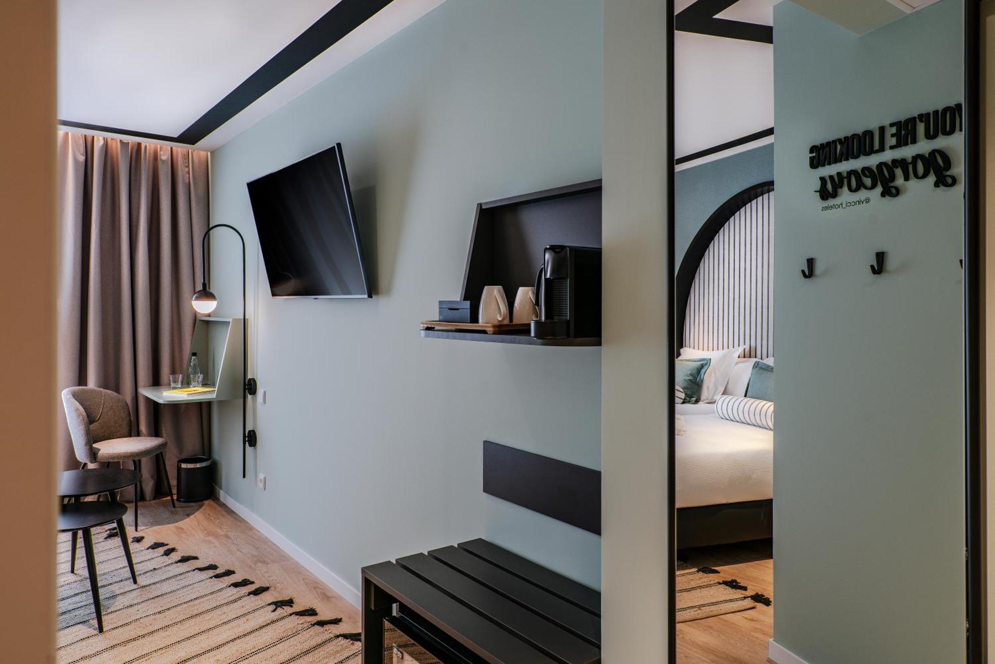 Vincci Bonjardim Hotel 4*