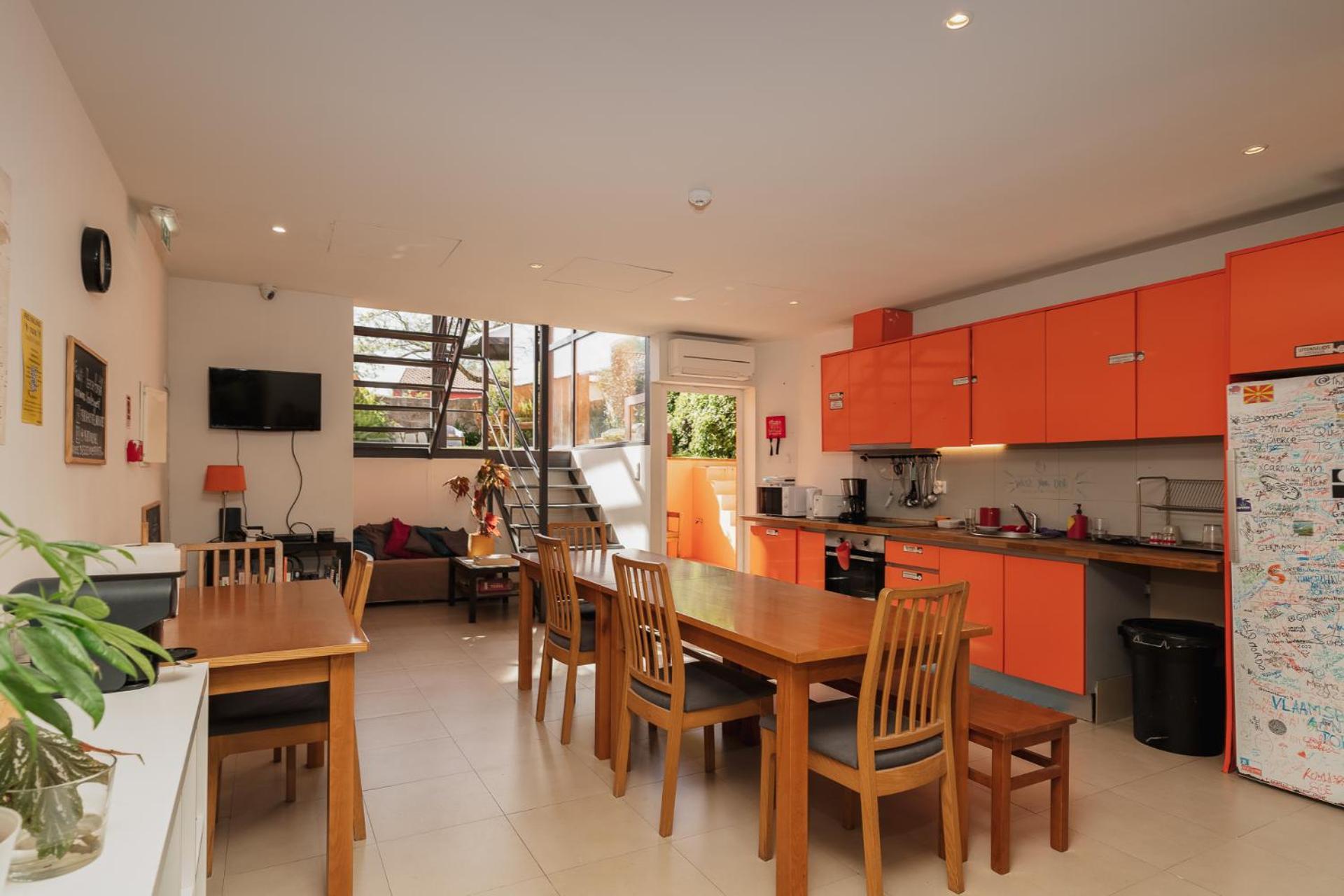 Peach Hostel&suites