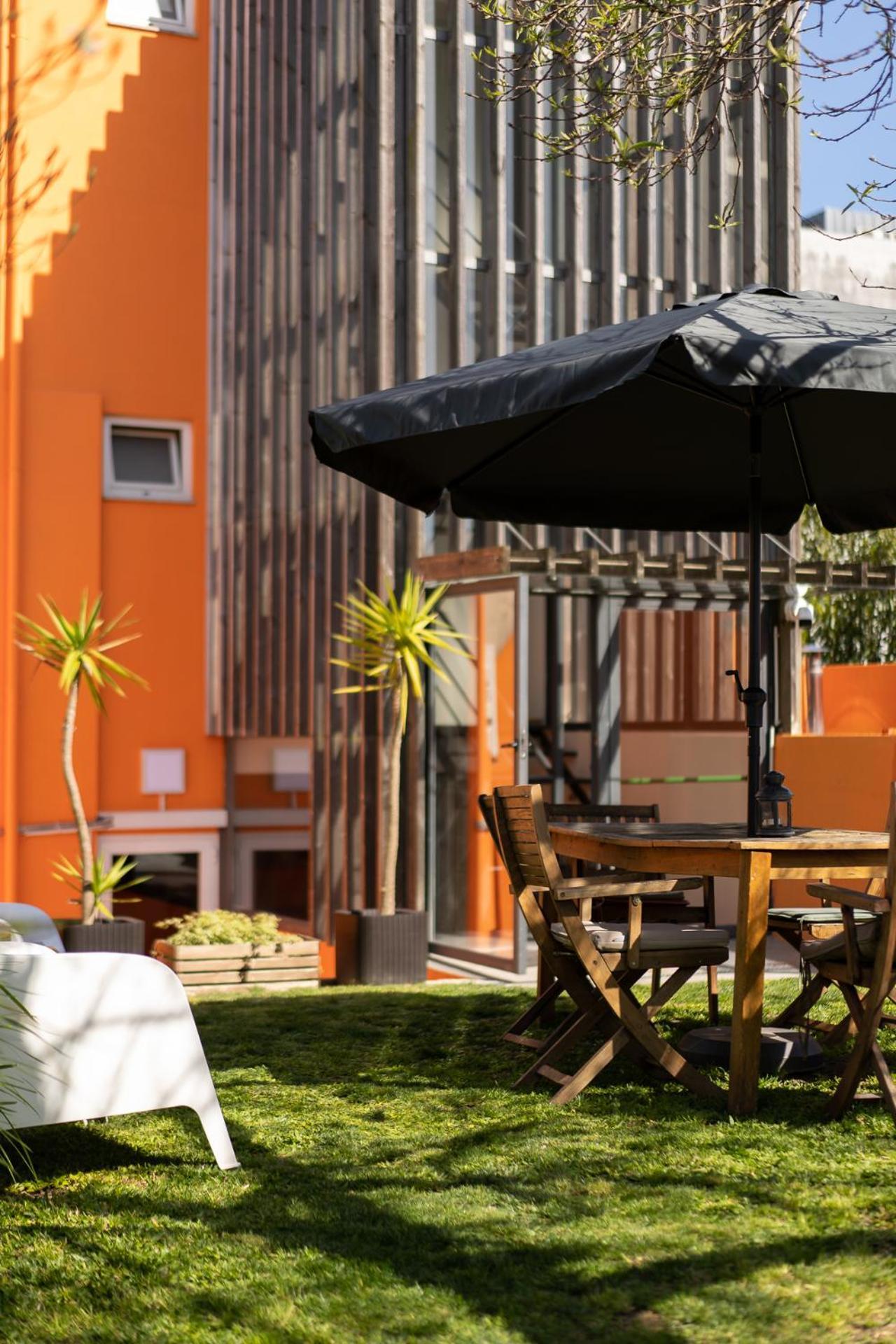 Hostel Peach Hostel&suites *