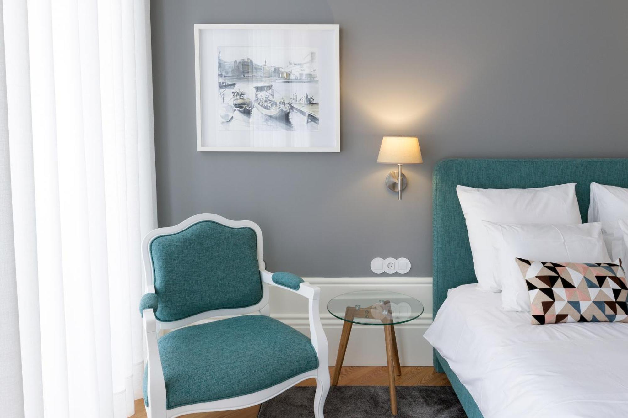 Guest house Mouzinho By Near 2*