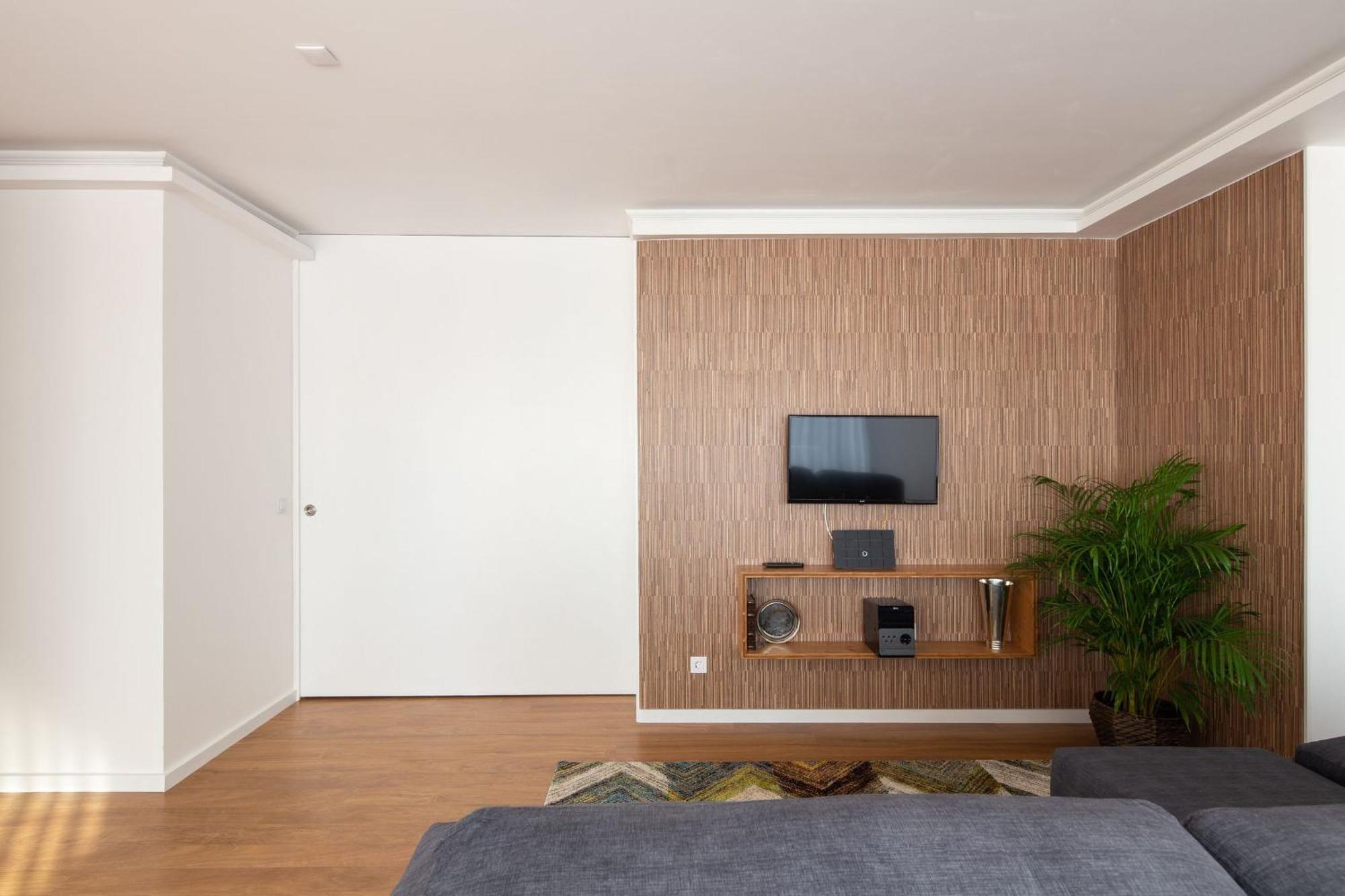 Lovelystay - Penthouse Balcony Porto