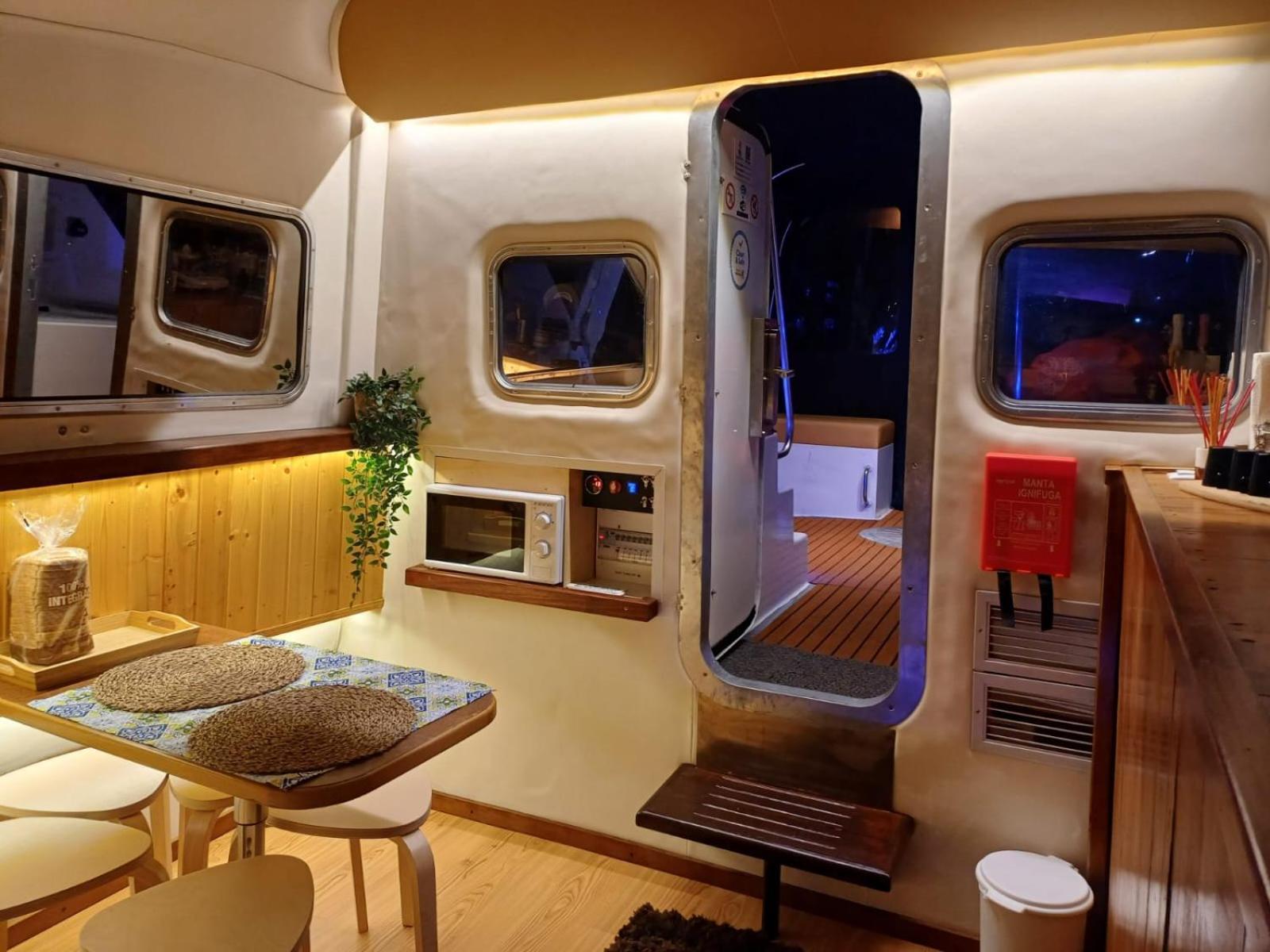 Sleepboat Luxlife Yatch Porto
