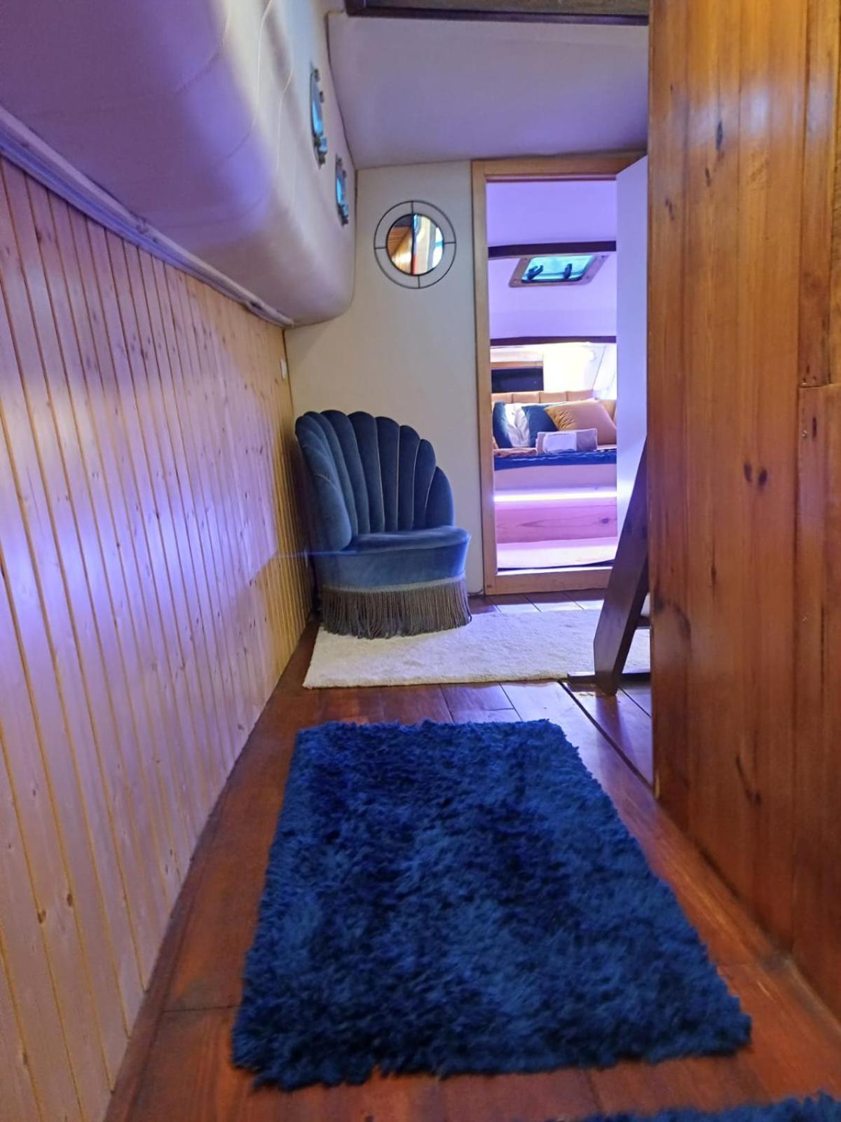 Sleepboat Luxlife Yatch Porto