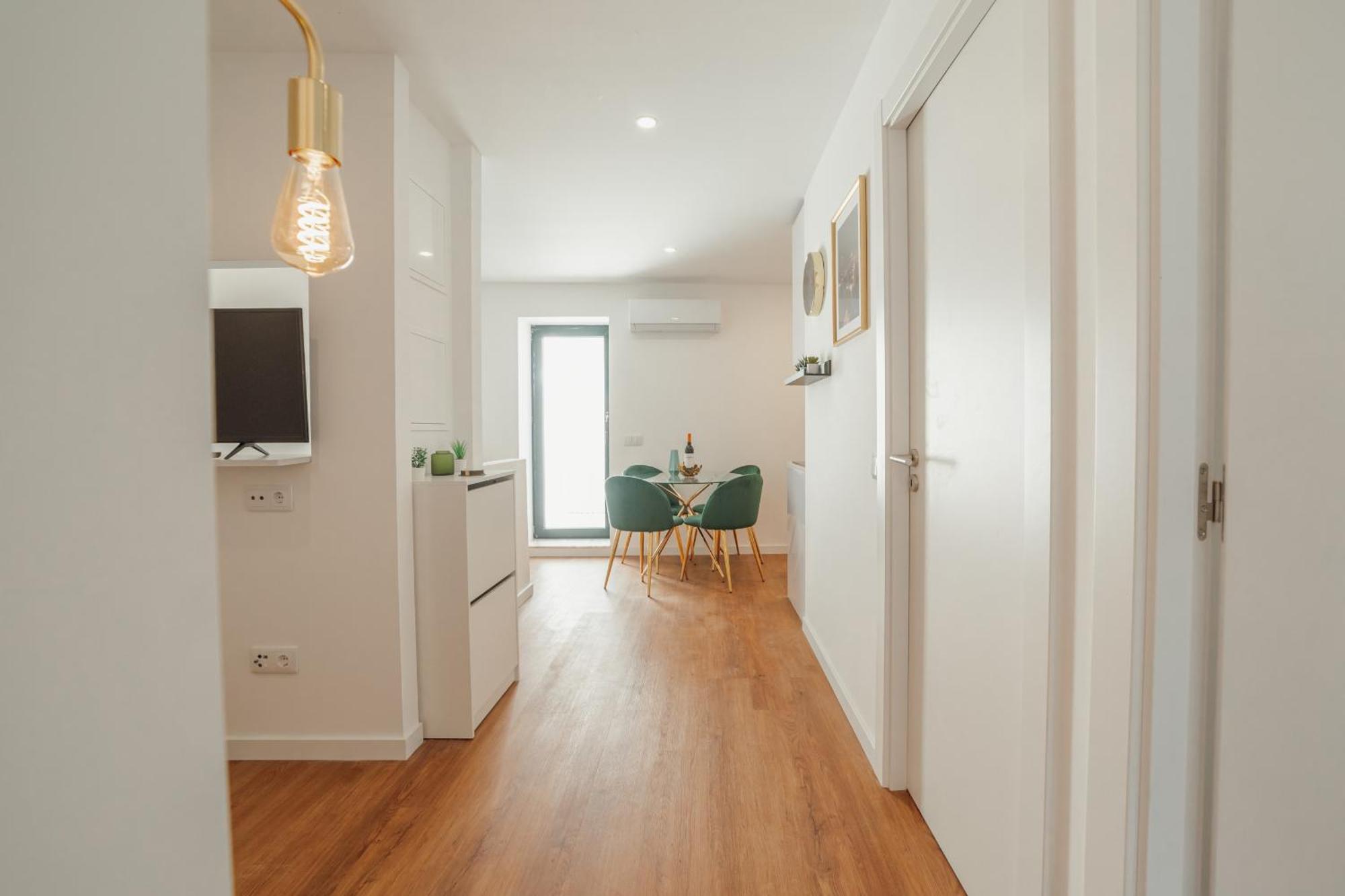 Apartment Lapa Stylish By Vacationy Porto