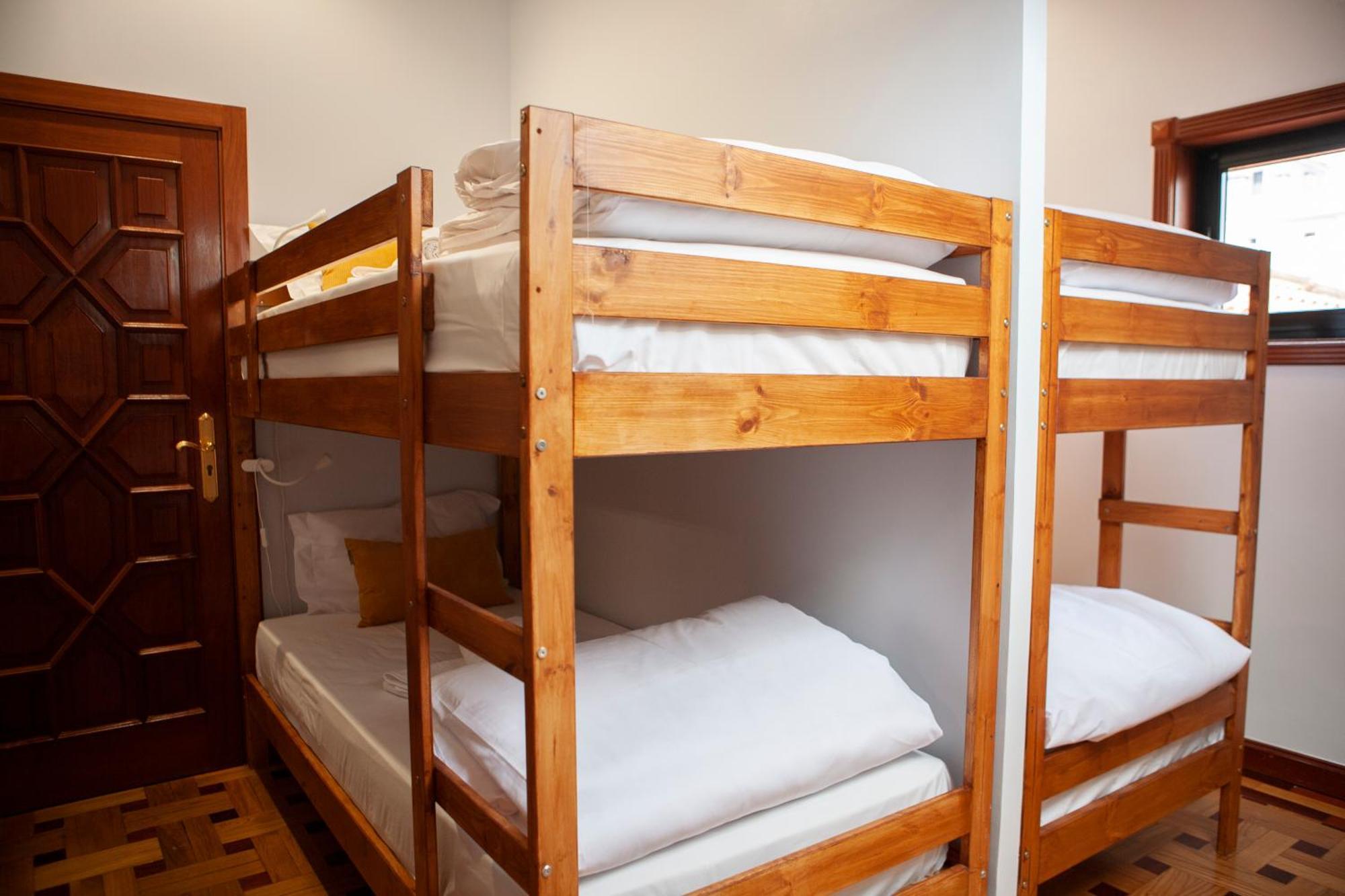 Guest house Concept - University & - Polo Ii Areosa Porto